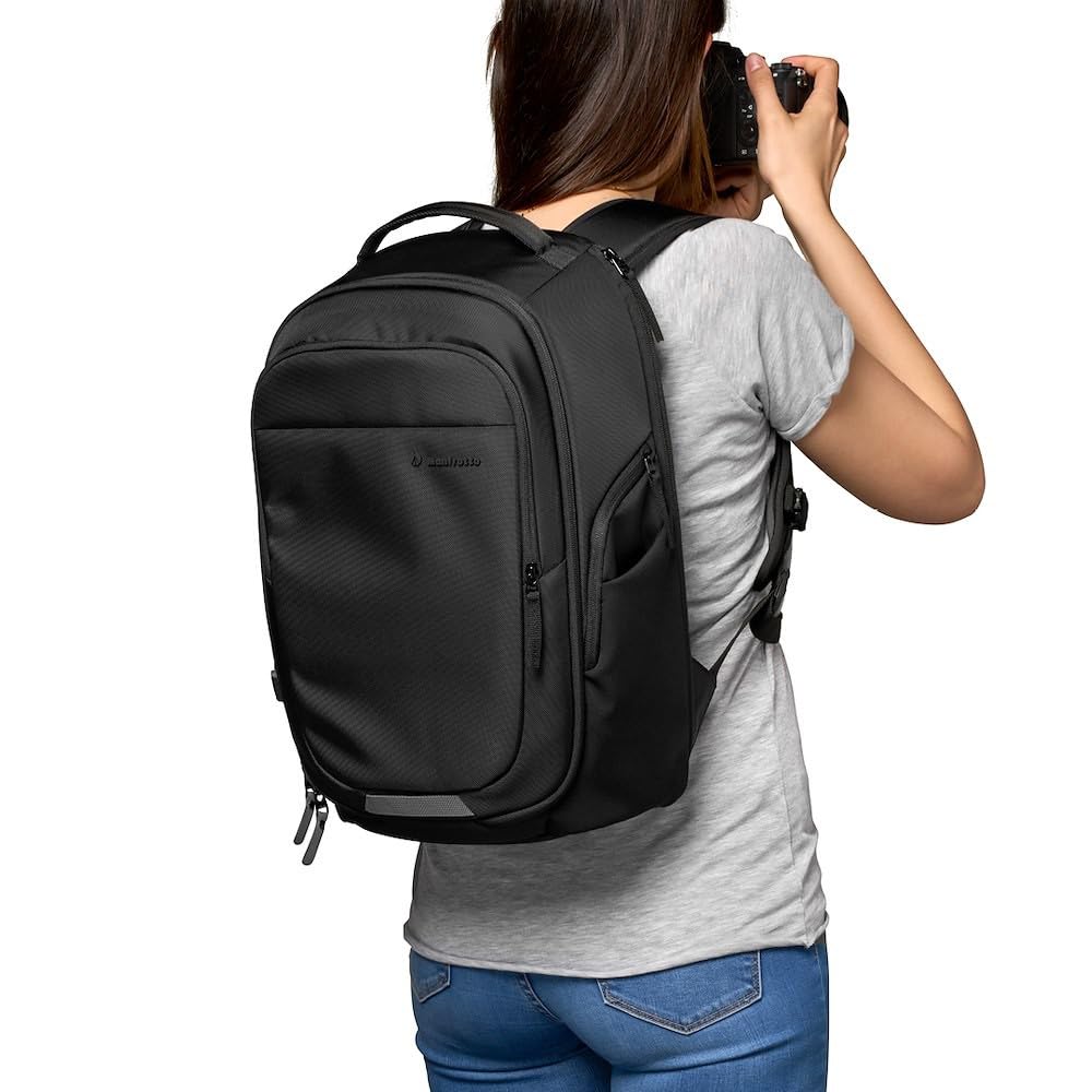Manfrotto Advanced Gear III Backpack for Camera and Laptop, Backpack for Reflex/Mirrorless Camera with Lenses, with Interchangeable Padded Dividers and Tripod Attachment, Photography Accessories
