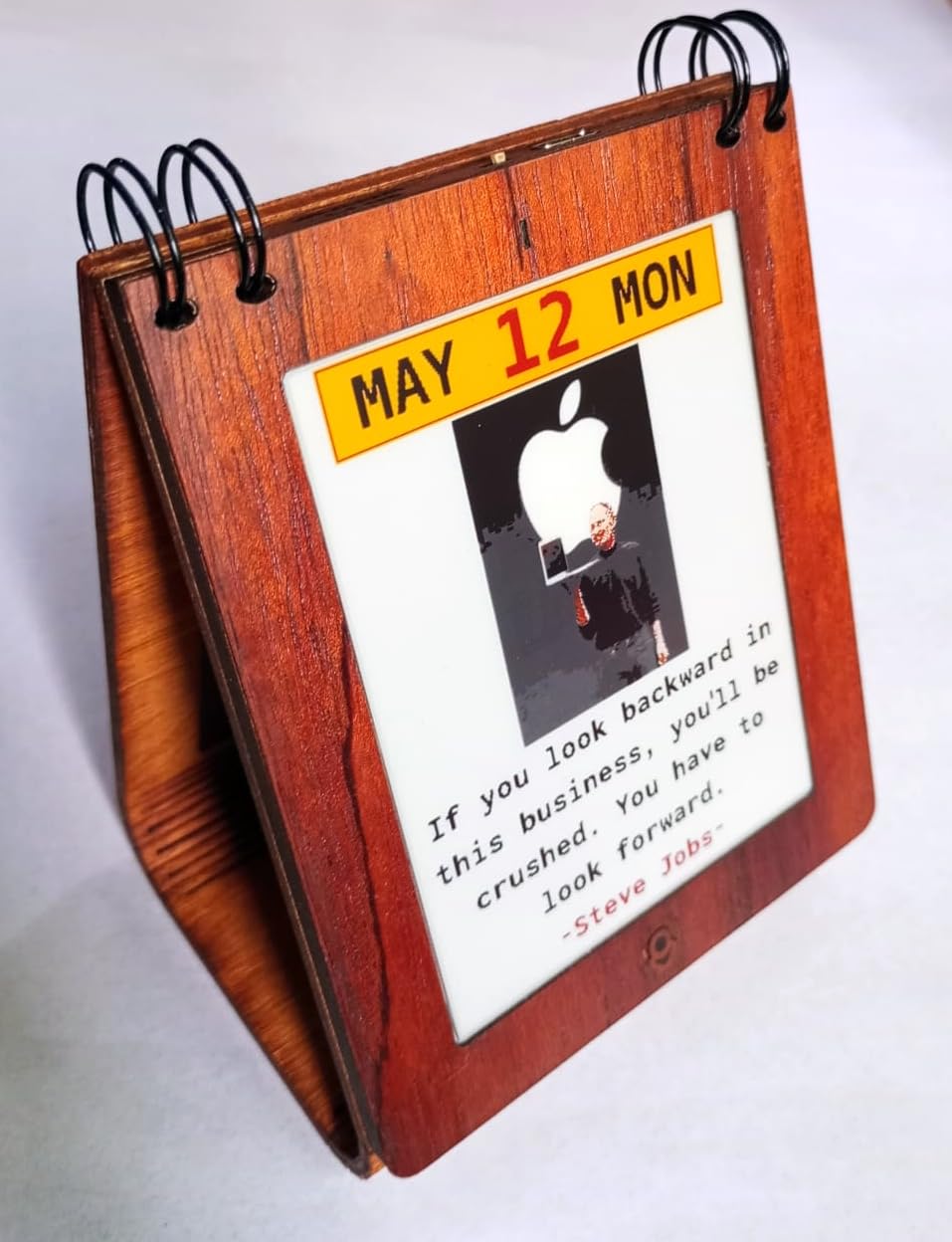 Mana Clue ~ Smart Digital Desk Calendar - Daily inspiration and motivational quotes from topics you love (Control with Android app)