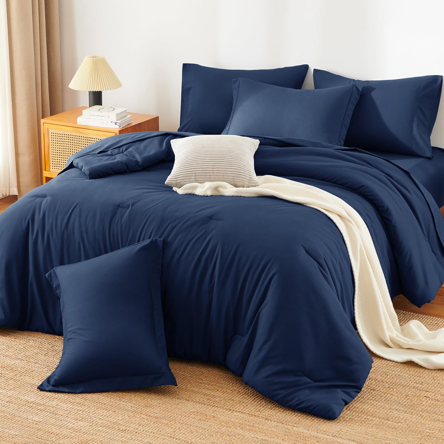 HIMEET Queen Comforter Set - 7 Pieces Bed in a Bag Queen Size, Luxury Comforter Set with Sheets for All Season, Bed Set with Comforter, Flat Sheet, Fitted Sheet, Pillowcases & Shams, Navy Blue