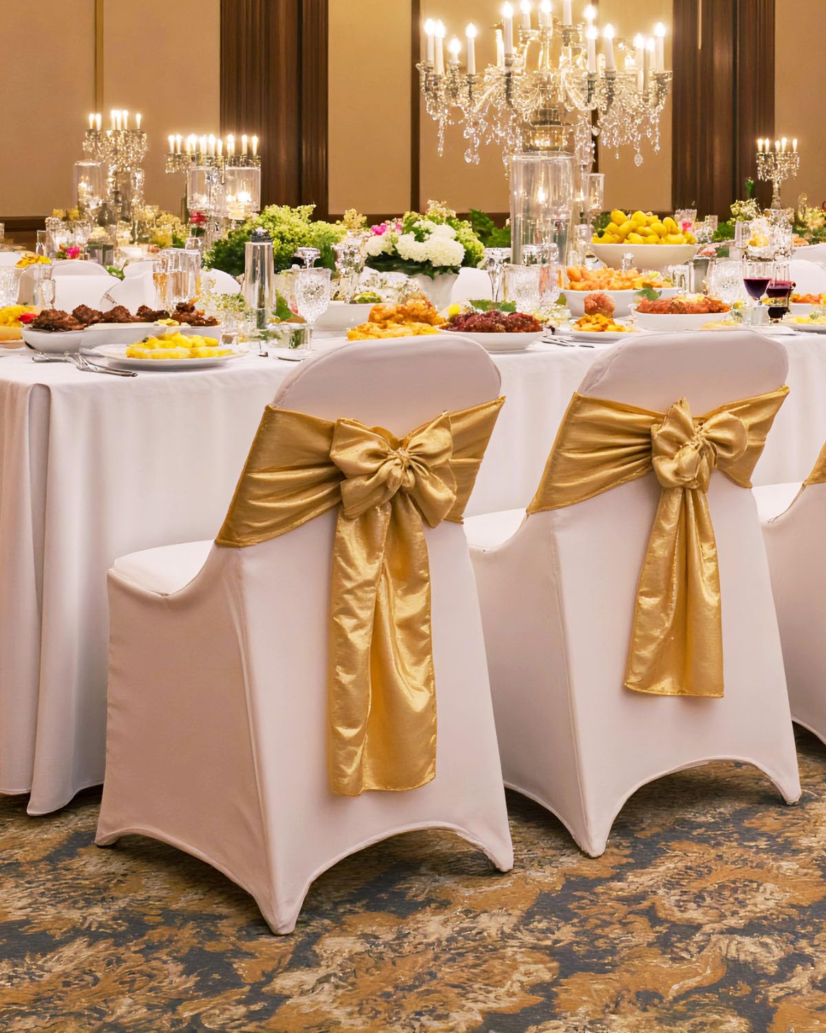 VEVOR 30 PCS White Folding Chair Covers - Ideal for Weddings, Parties, Dining, and Banquets - Universal, Washable Slipcovers for Folding Chairs - Elegant Event Décor
