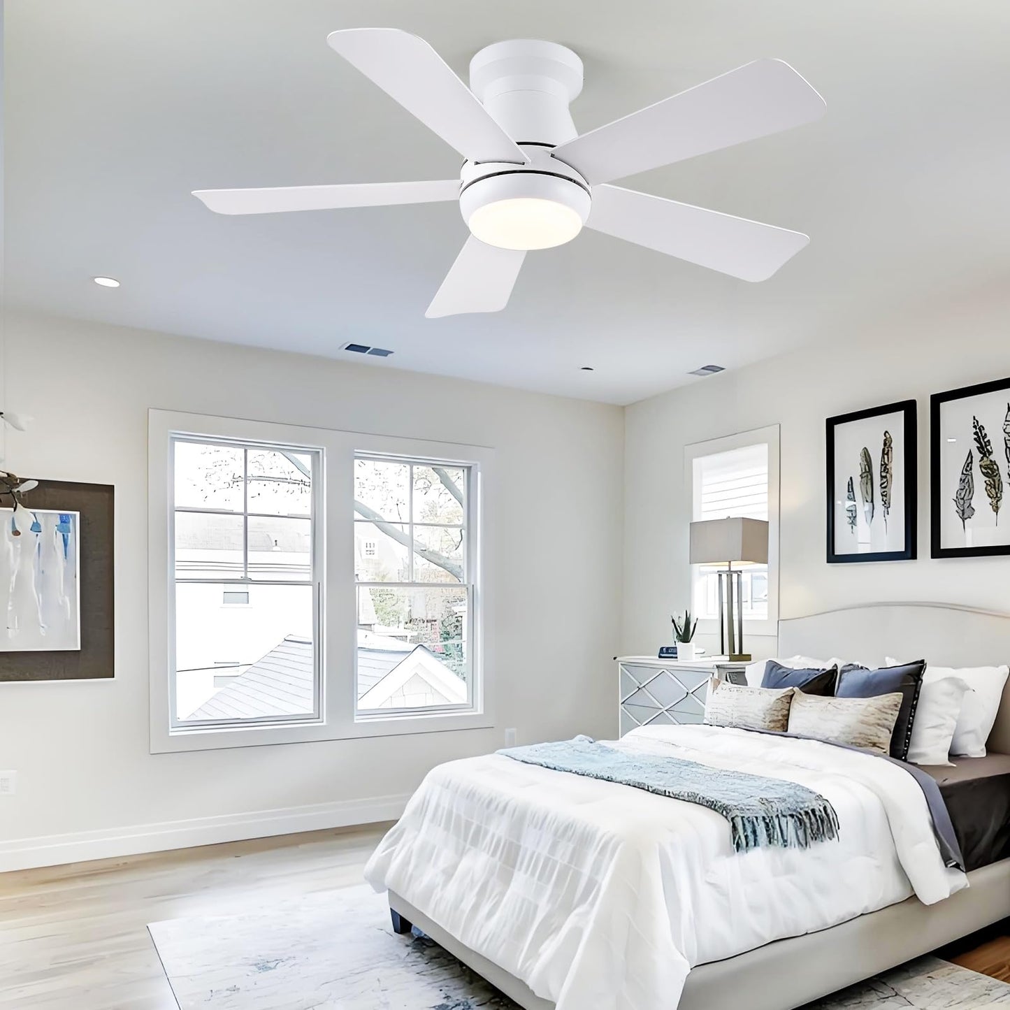 Hounberi 40 Inch White Ceiling Fan with Light and Remote, Low Profile Flush Mount Ceiling Fans, Quiet Reversible Motor, 3-Color Dimmable LED, Modern Indoor Fan for Bedroom, Living Room & Low Ceilings