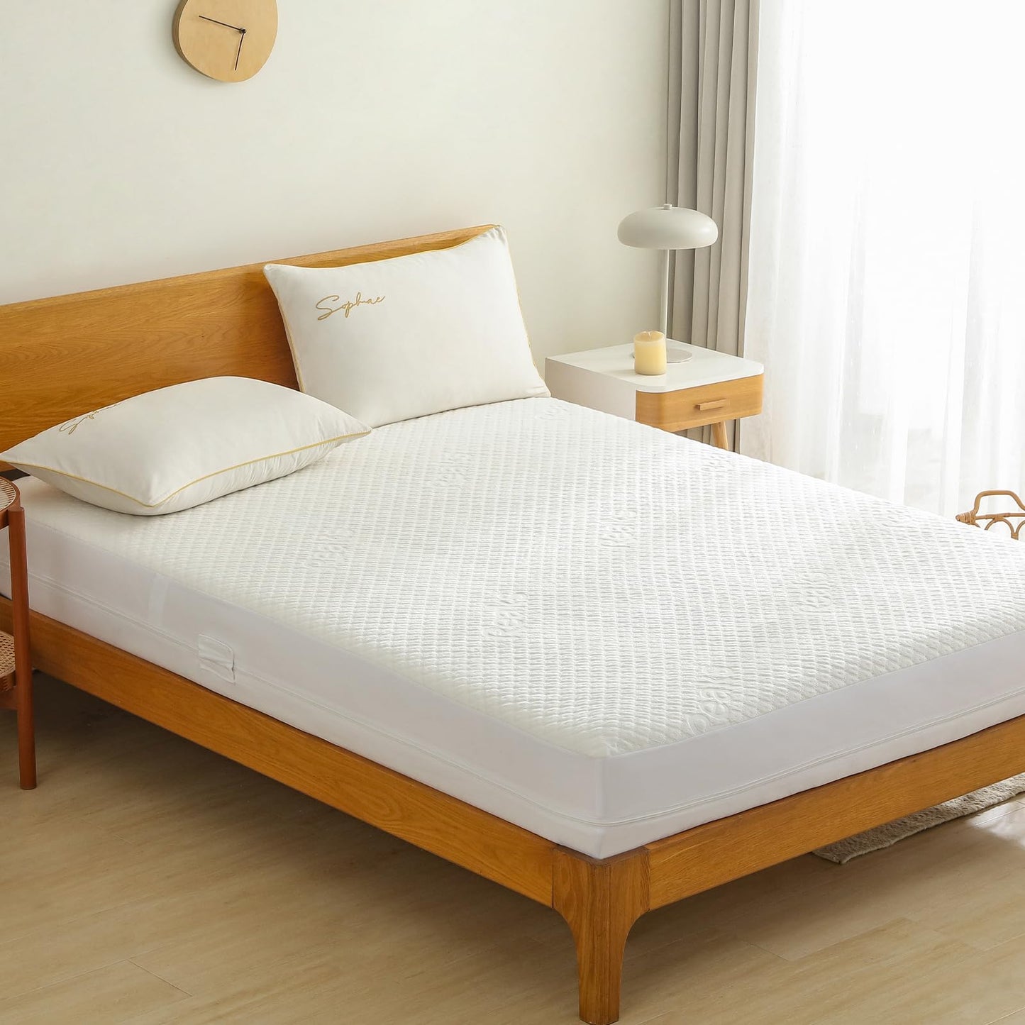 King Size Mattress Protector with Zipper - 100% Waterproof Zippered Mattress Cover - Soft & Cooling Noiseless Bed Mattress Covers - Top Removable Mattress Encasement 10-12" Deep