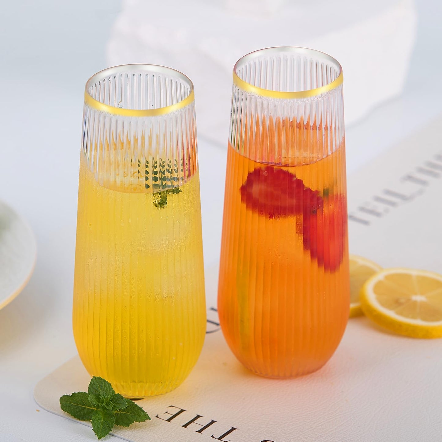 Lueumxc 48 Pack Plastic Champagne Flutes, 9 Oz Ribbed Stemless Disposable Gold Rim Plastic Toasting Glasses Shatterproof Recyclable and BPA-Free Perfect For Wedding
