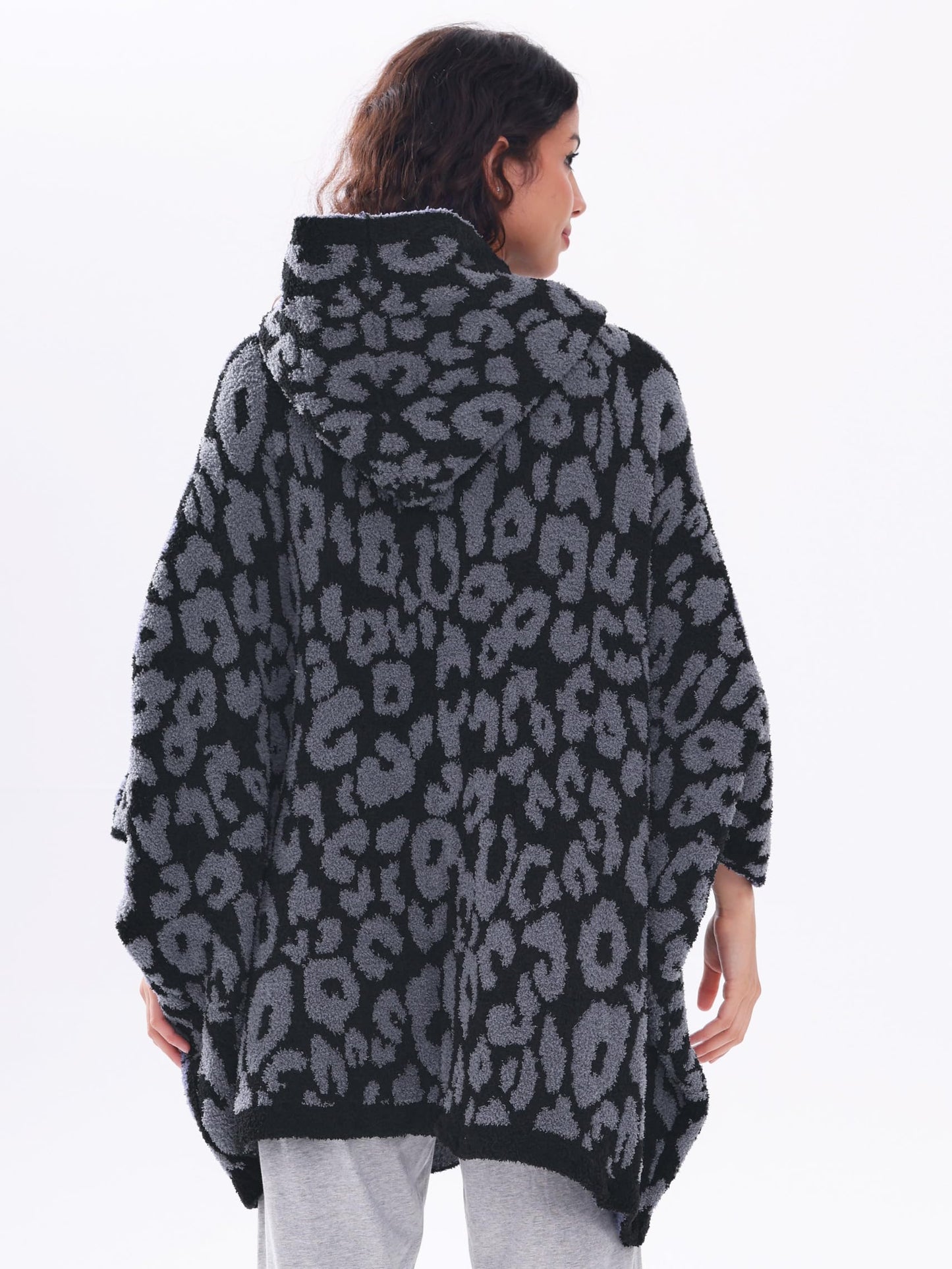 WDCOZY Wearable Blanket Hoodie Poncho Throw Comfy Soft Warm Cape Shawl Cozy Cloak Wrap Hooded with Sleeves For Adults Leopard