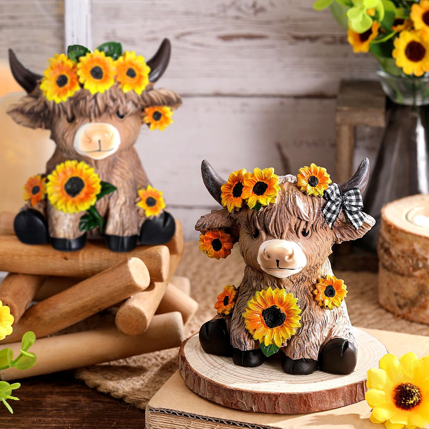 Wesiti 2 Pcs Summer Sunflower Highland Cow Figurines Gifts, Cute Highland Cow Statue Farmhouse Desk Decorations Resin Gnomes Scottish for Spring Home Garden Kitchen Office Decor