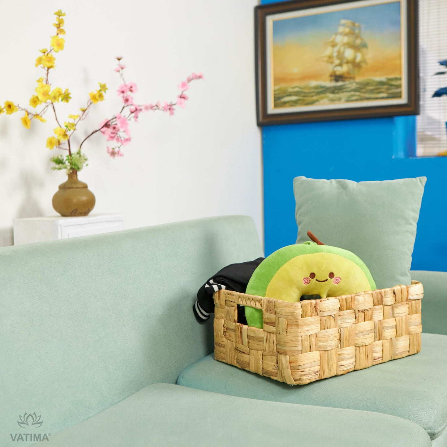 Vatima Jumbo Wicker Storage Basket, Large Hyacinth Organizer, 16.9x12.1x7.1H Inches - Ideal for Home Shelving and Pantry Storage