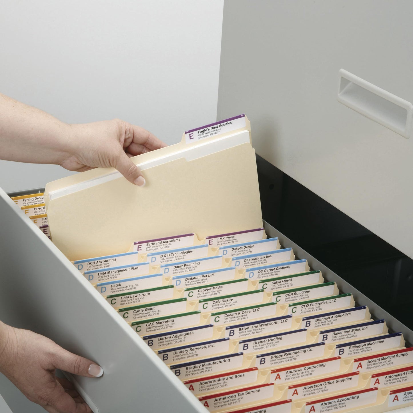 Smead File Folders Letter Sized, 1/3-Cut Tab, Assorted Positions, Letter Size Manila Folders, 100 Per Box (10381)