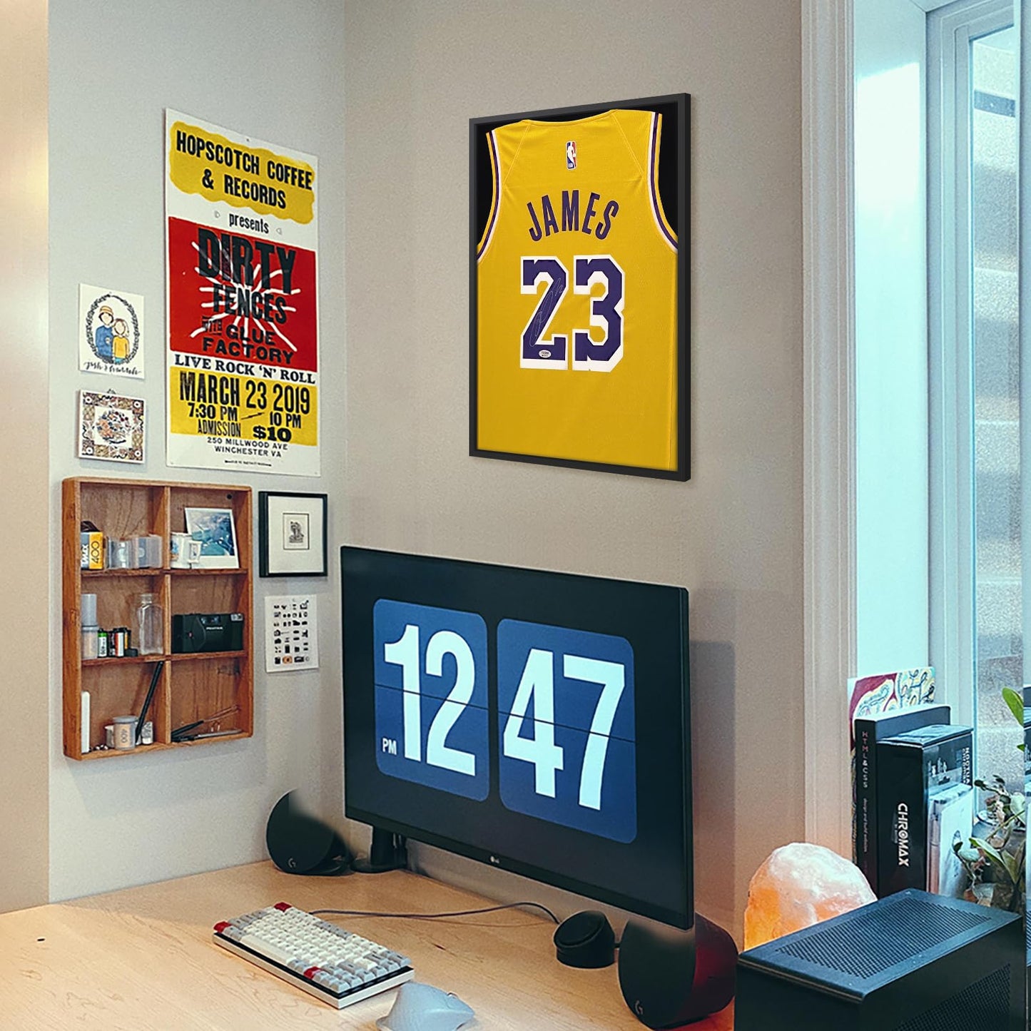 16x20 Small Shadow Box Frame, Jersey Frame Display Case with Grade A Natural Pine Wood Acrylic Front Jersey Frame for Soccer Basketball Baseball Shirts, Black