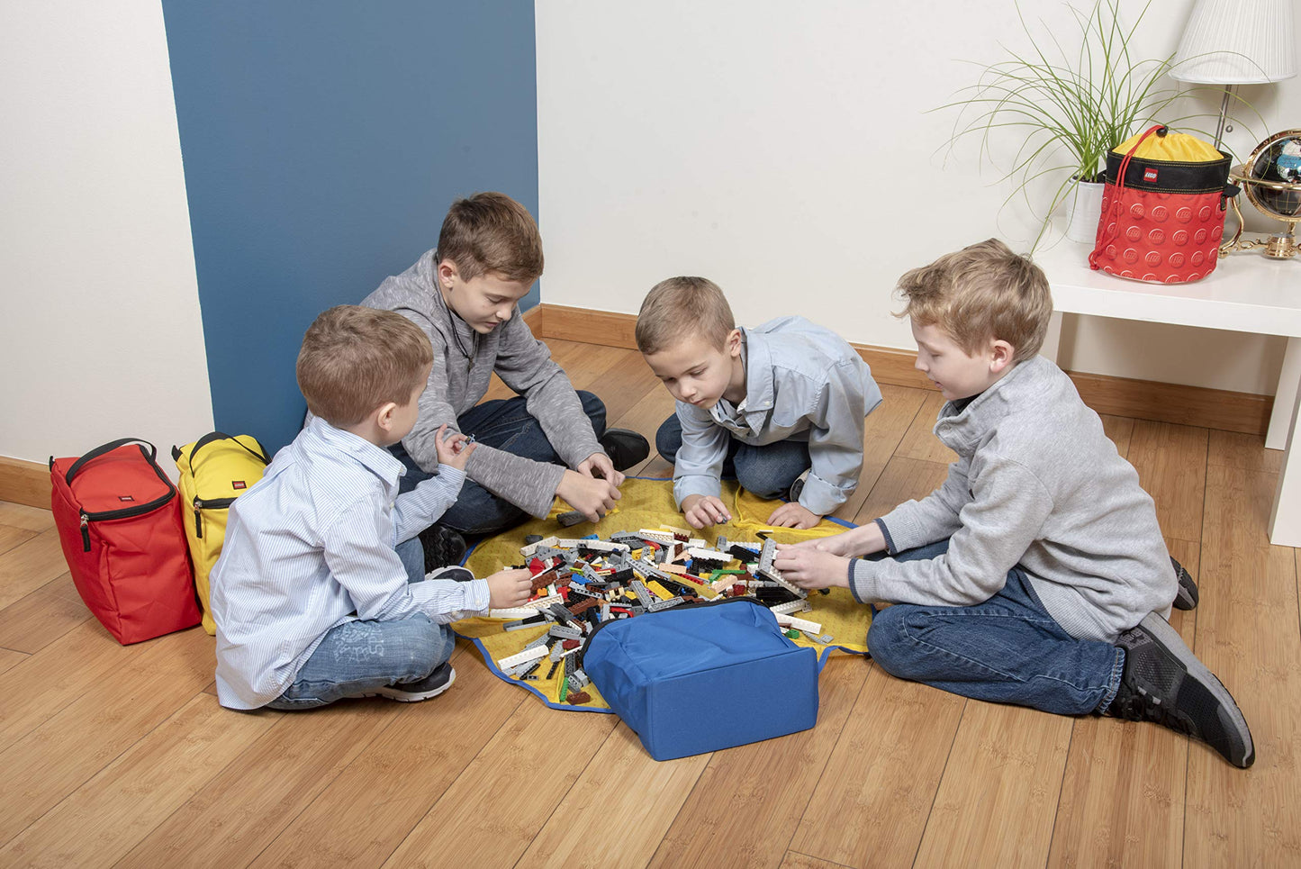 LEGO Storage 4 -Piece Tote and Play Mat