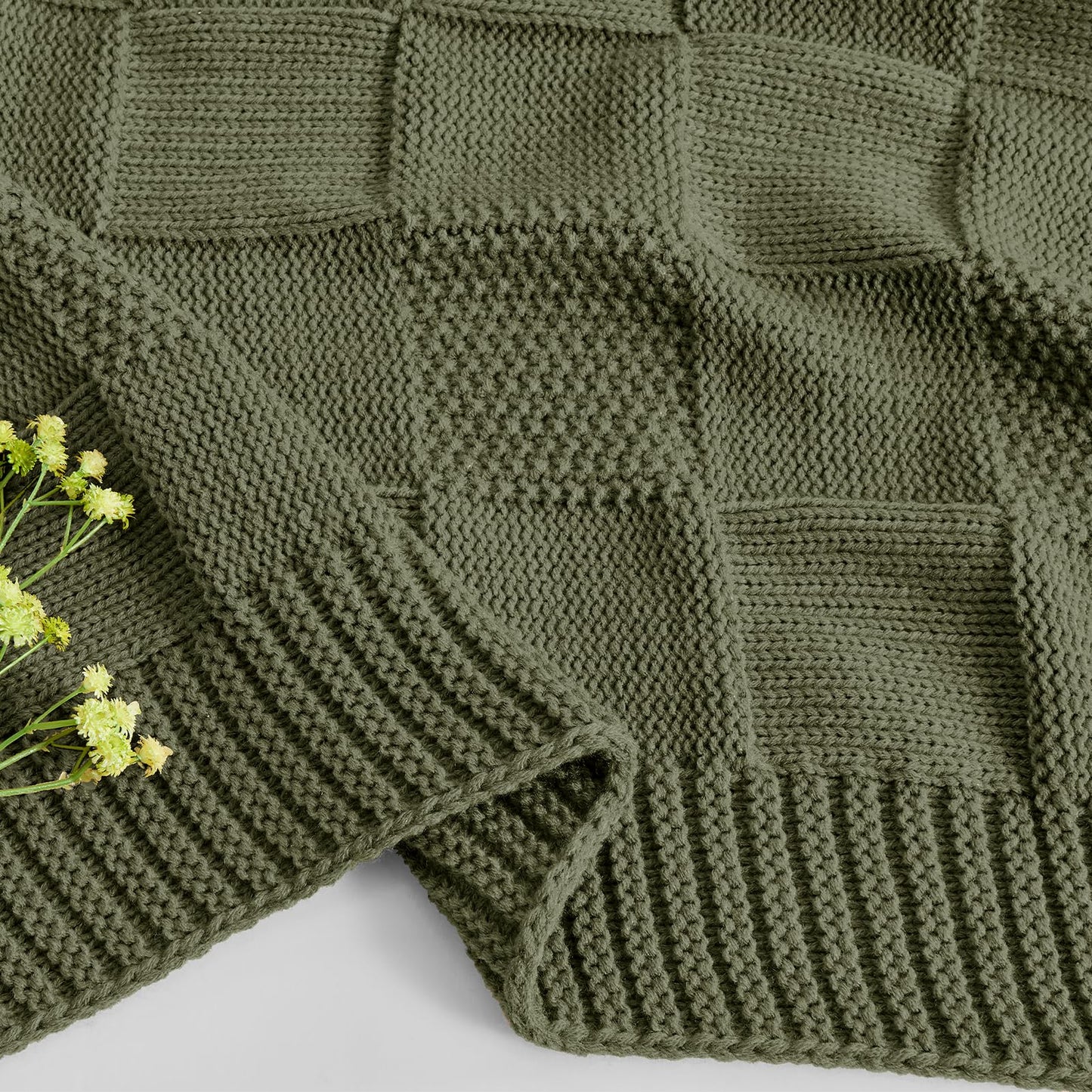 CozeCube Check Knit Throw Blanket, Olive Green Checkered Throw for Couch, Decorative Christmas Soft Cozy Warm Knitted Blanket for Bed Sofa Living Room, 60"X80"