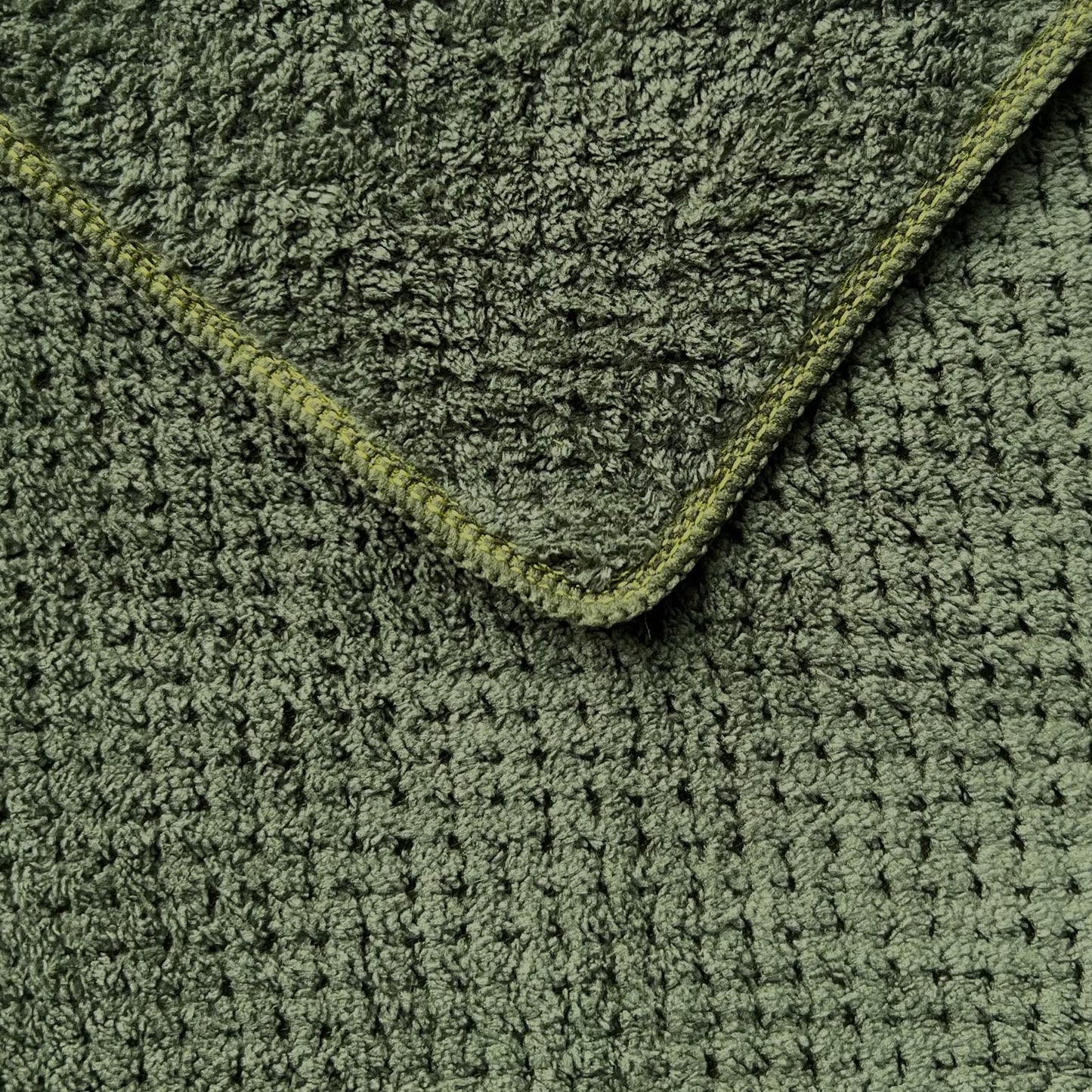 YTYC 29x59 Inch Bath Towels Set of 6 Large, Super Soft Lint Free Lightweight Microfiber Shower Towels for Bathroom 80% Polyester (Olive Green, 6 Piece)