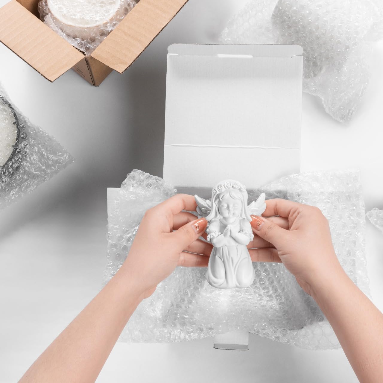ALTERNIUM Self Seal Bubble Pouches - Bubble Bags for Packing, Packaging Filler for Moving - Cushioning Wrap for Fragile Items, Dish Packing Kit Shipping Supplies for Small Business - 5X7 Inch, 120pcs