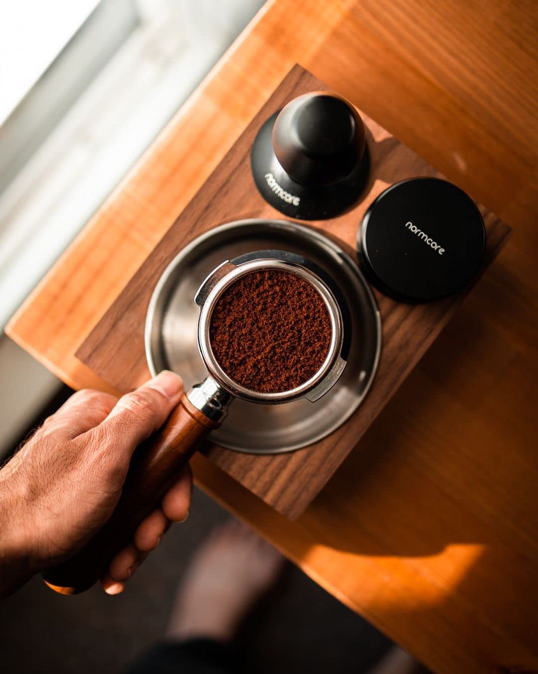 Normcore 58.5mm Coffee Tamper V4 - Spring-Loaded Tamper with 15lb / 25lb / 30lbs Replacement Springs - Anodized Aluminum Handle and Stand - Stainless Steel Flat Base,Black