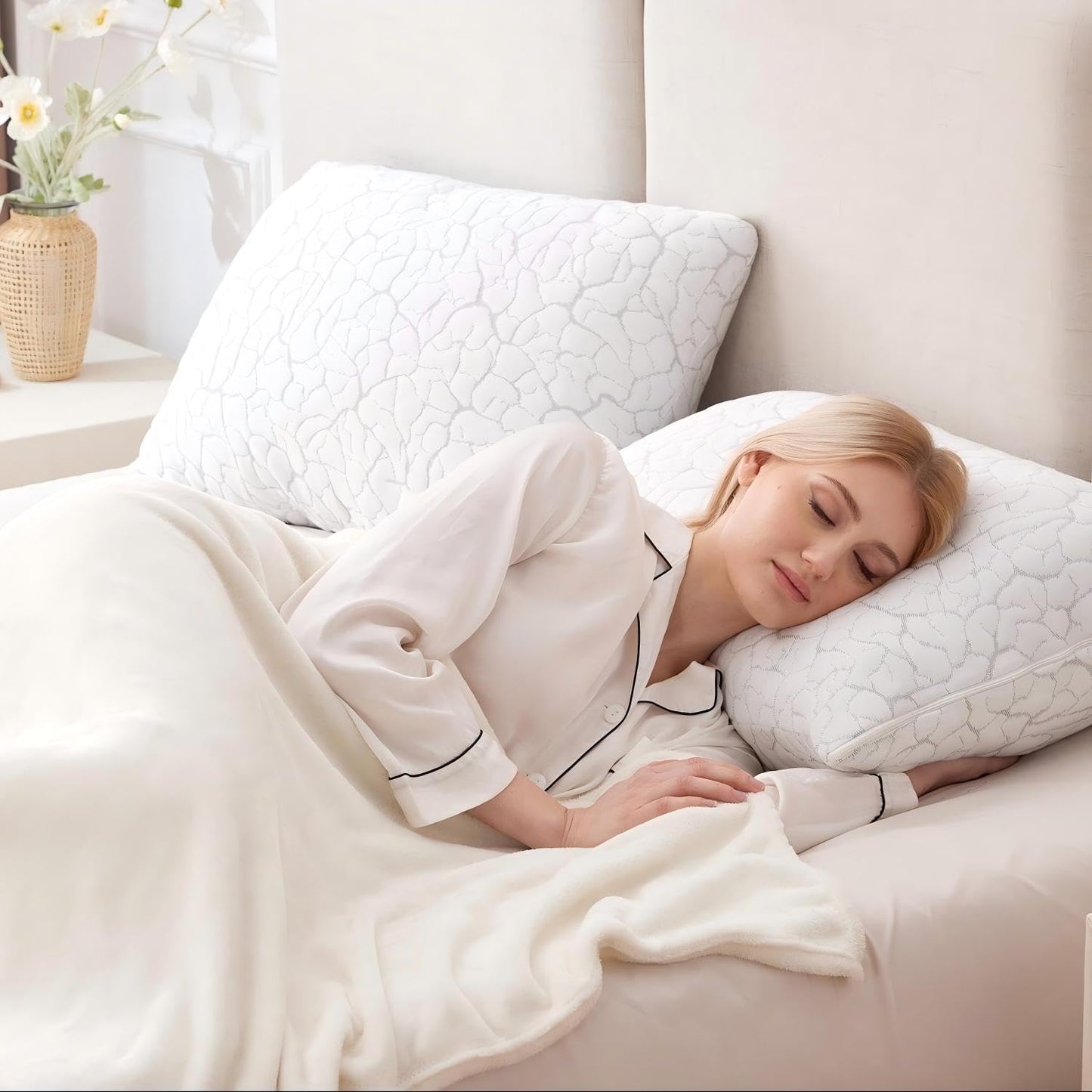 WGAKCED Cooling Pillows for Sleeping 2 Pack, Adjustable Shredded Memory Foam Pillows Queen Size Set of 2, Firm Bed Pillows for Side Back Stomach Hot Sleepers, Cold Pillow with Removable Washable Cover