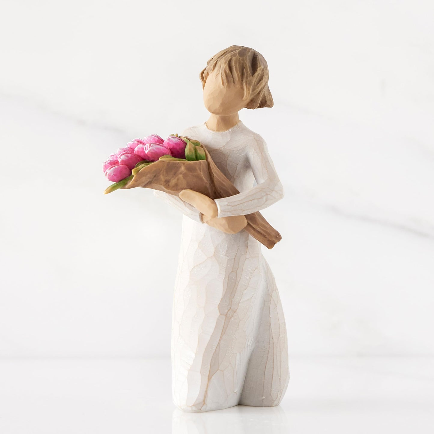 Willow Tree Bright Hope, Bold Confidence and Bright Hopes for You Expression of Support for Those Needing Hope and Encouragement, Sculpted Hand-Painted Figurine