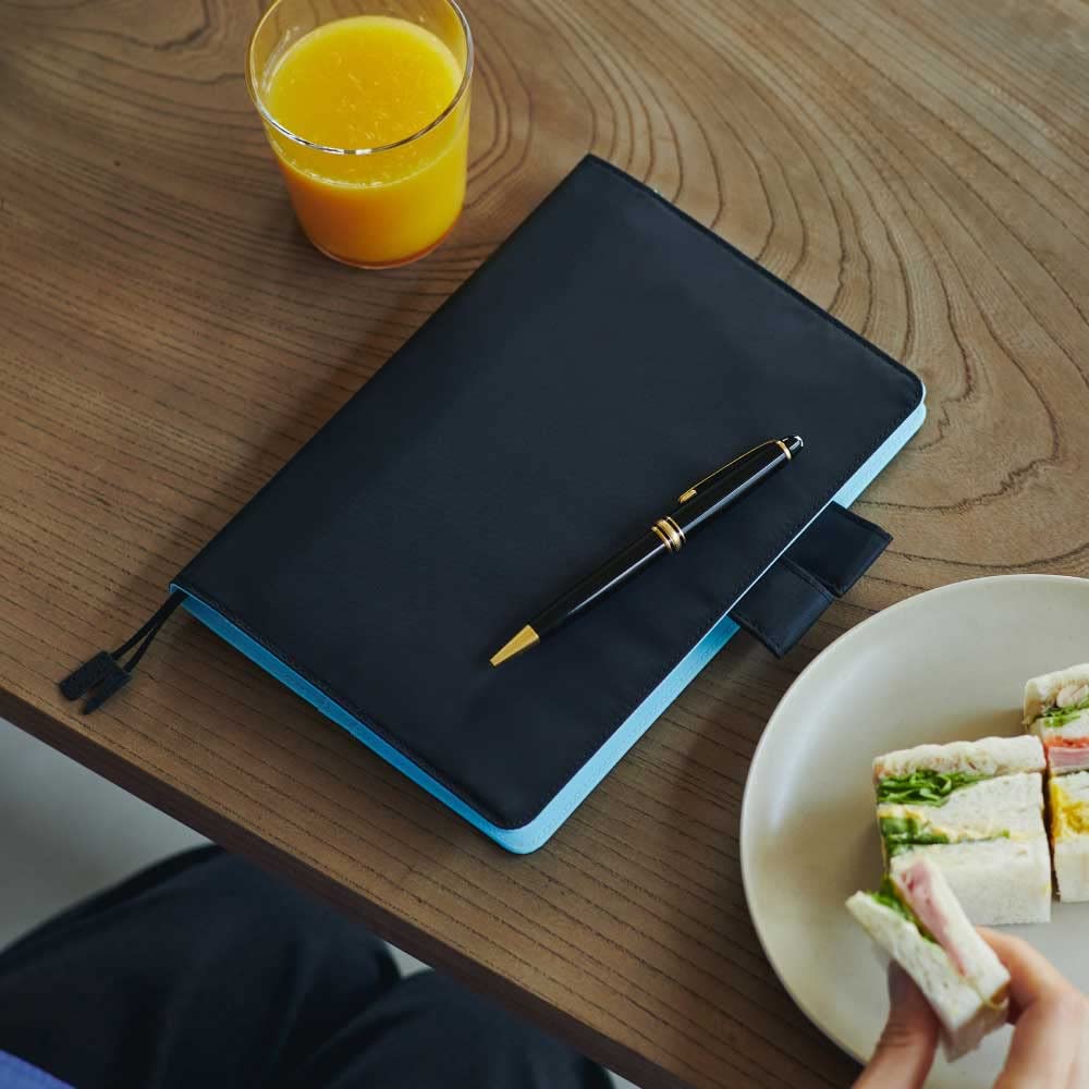 Hobonichi Notebook Cover Cousin (A5) Black x Clear Blue