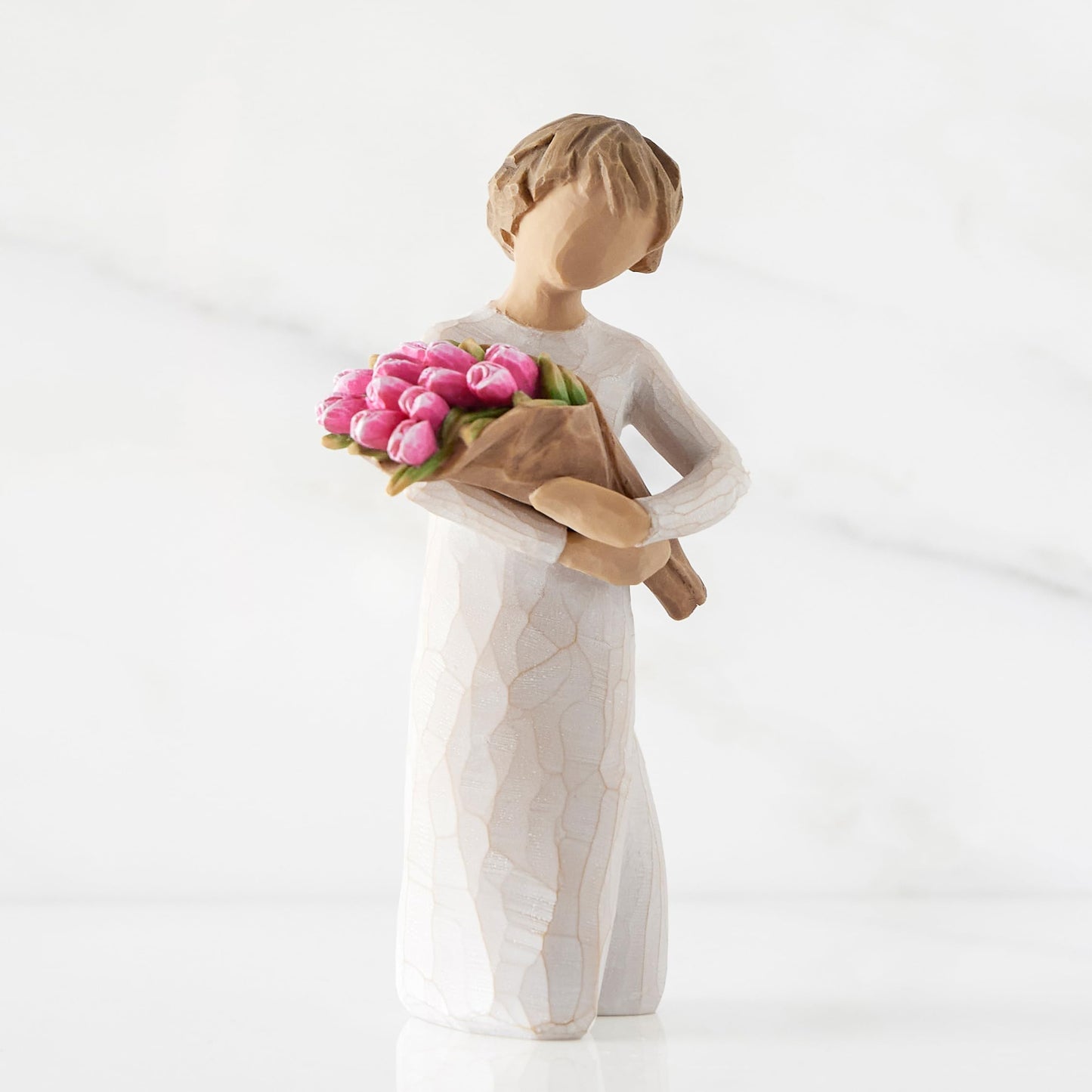 Willow Tree Bright Hope, Bold Confidence and Bright Hopes for You Expression of Support for Those Needing Hope and Encouragement, Sculpted Hand-Painted Figurine