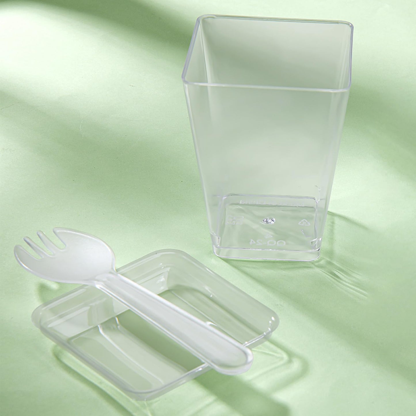 Toowood 300 Pack 100 Set Clear Dessert Cups with Lids and Spoons, 5.4oz Mini Dessert Cups Reusable Square Parfait Cup for Party Appertizer, Christmas