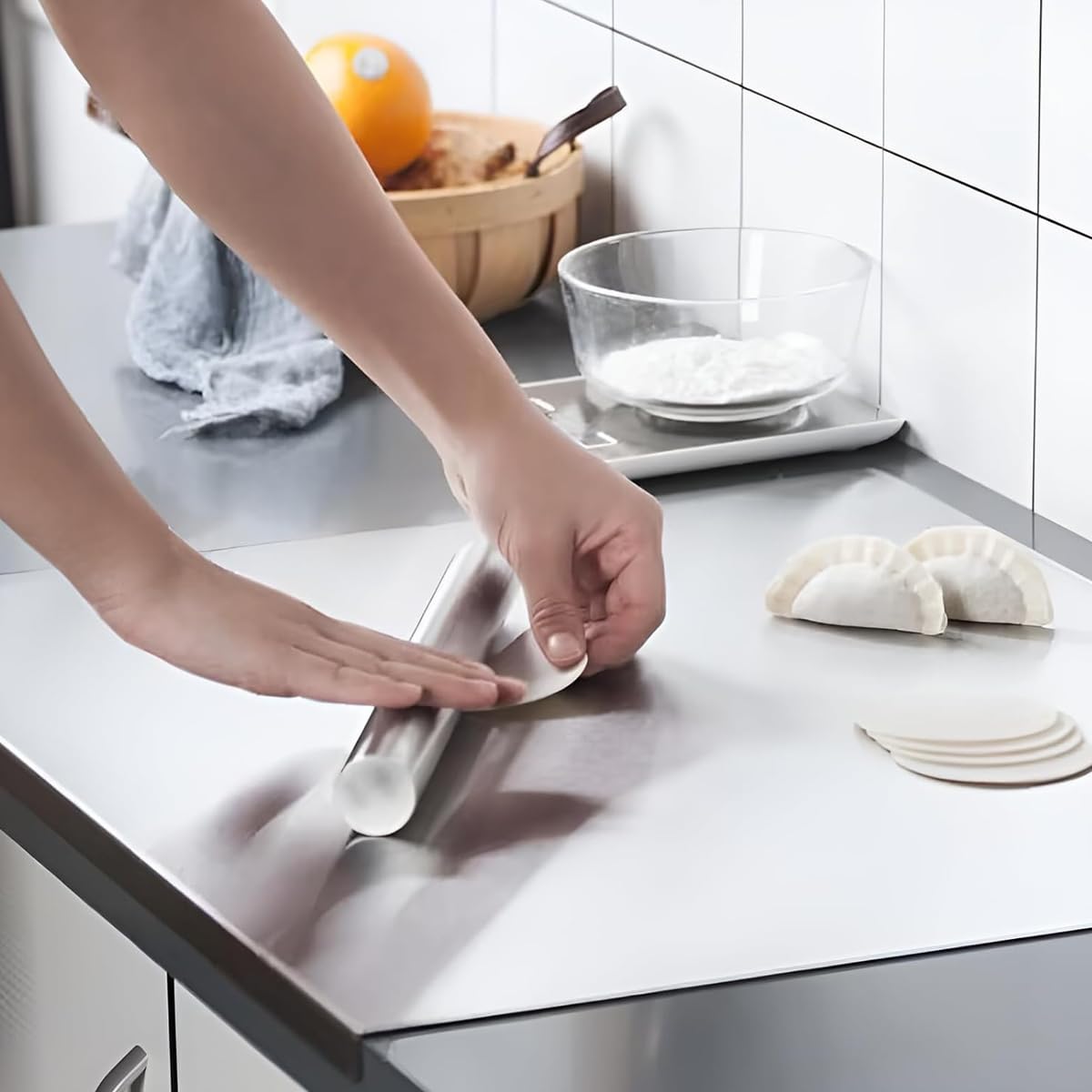 Stainless Steel Cutting Boards with Lip,Heavy Cutting Board For Kitchen,Chopping Boards for Countertop,Large Metal cutting board suitable for meat, fruits, vegetables, bread, and baking