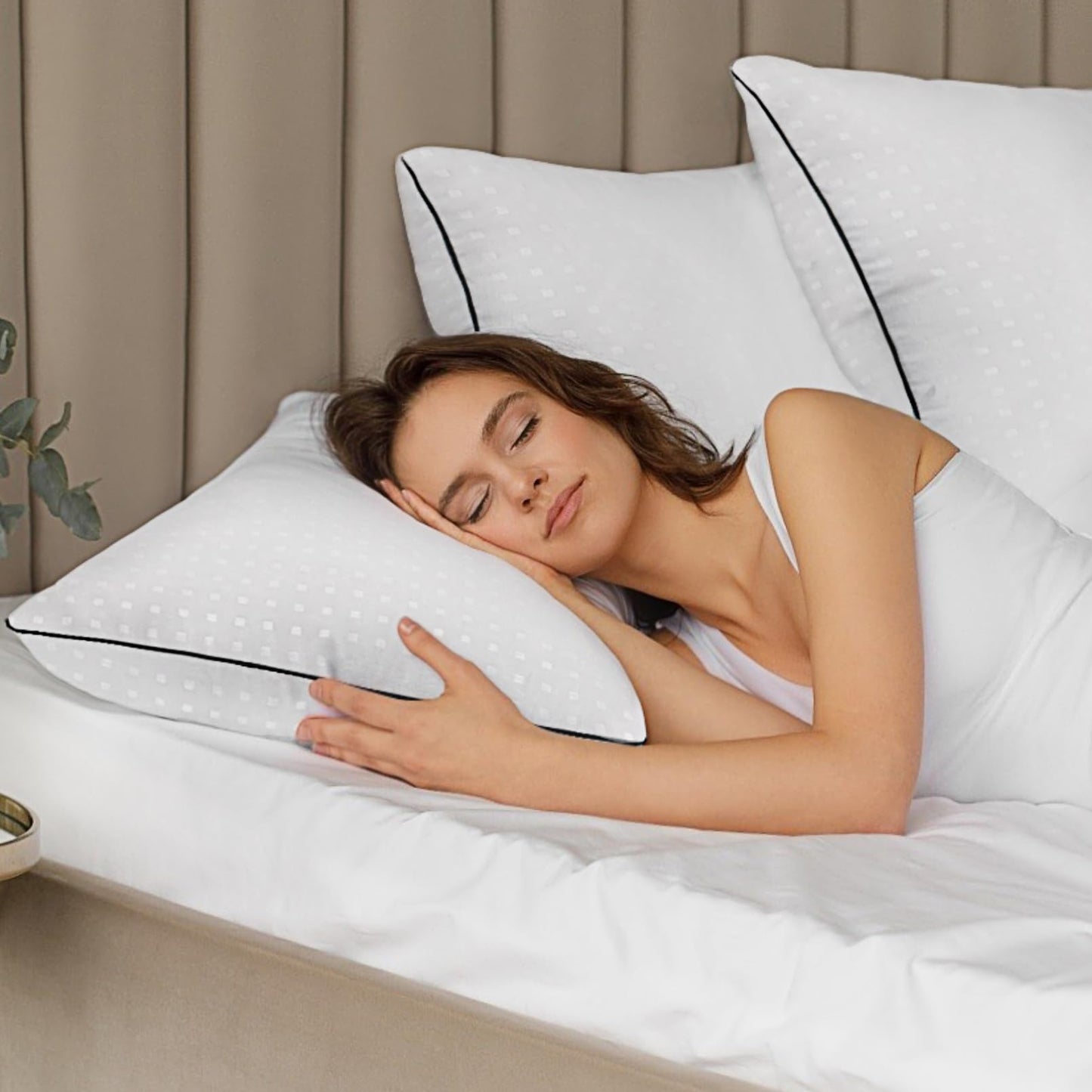 Higoom Queen Size Bed Pillows for Sleeping 4 Pack,Luxury Hotel Pillows,Comfortable and Supportive,Machine Washable,Suitable for Stomach,Back and Side Sleepers.