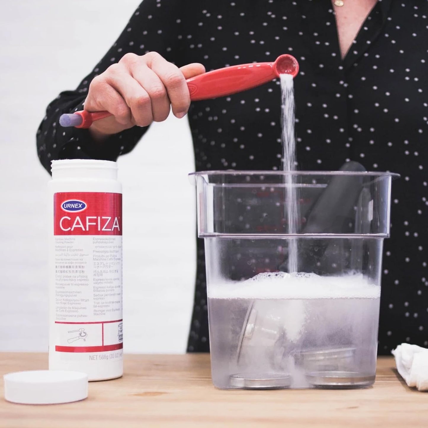 Urnex Cafiza Espresso Machine Cleaner - 20 ounces (1, A)