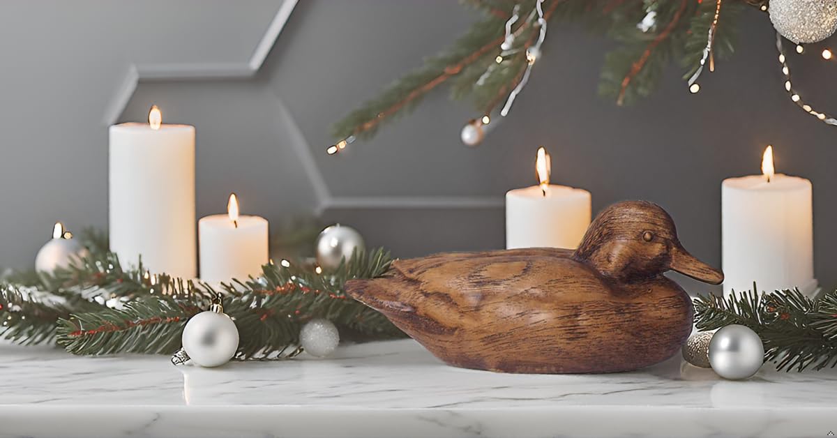 Hymmah Wooden Texture Duck Home Decor Statue Rustic Home Decorations for Living Room, Boho Sculpture Resin Animal Collectible Figurines for Indoor Decor