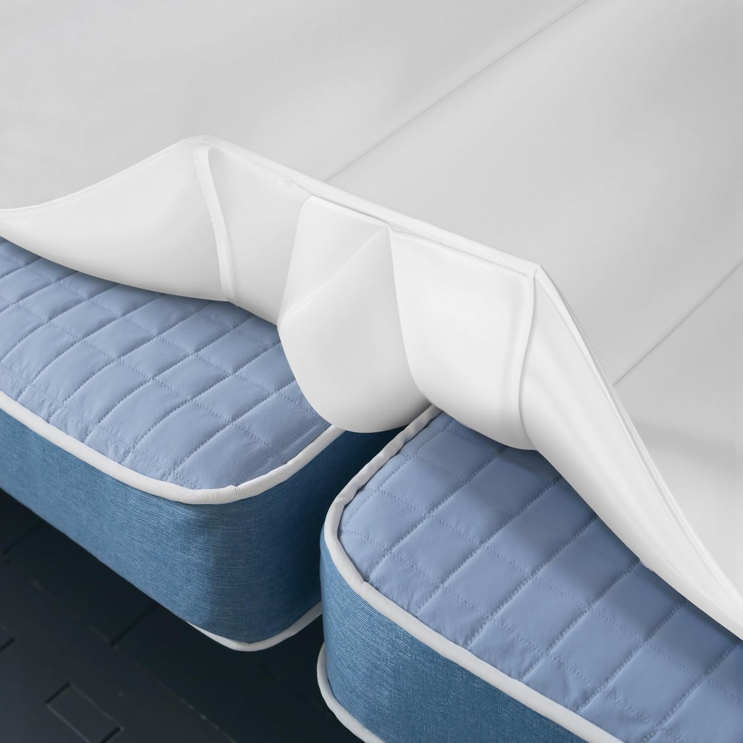 odesoy Upgrade 3-in-1 Bed Bridge Twin to King Bed Converter with Fitted Sheet- Mattress Gap Filler King Bed-with Sheet Strap Set 78"x 75"-Patent