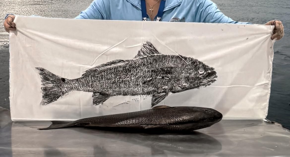Fishin' Prints Standard Pack DIY Gyotaku Fish Printing Kit - Large Cloth Sheets 36"x18" - Natural Food Grade Cuttlefish Ink - Gift for Fishermen - Gyotaku Fish Printing Supplies