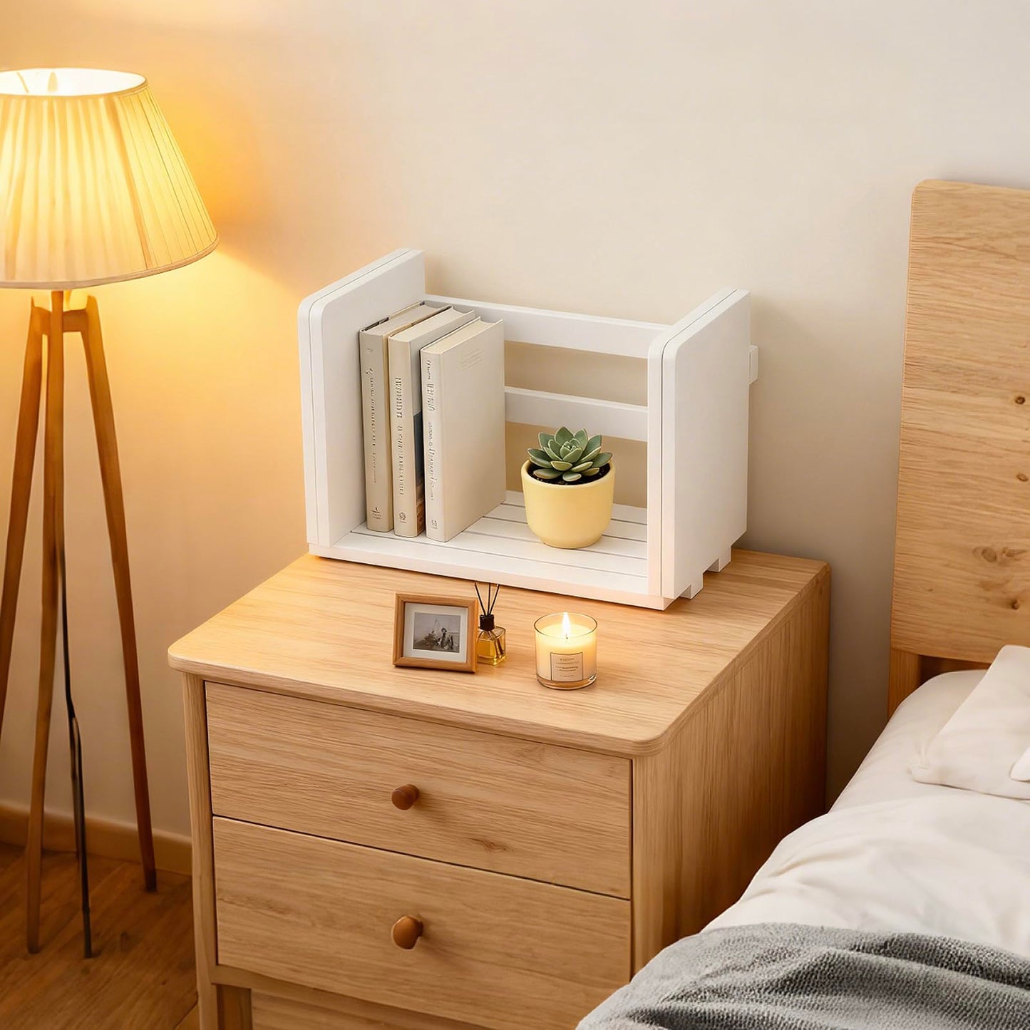MyGift White Wood Desktop Bookshelf Organizer, Expandable Adjustable Display Shelf Book Rack