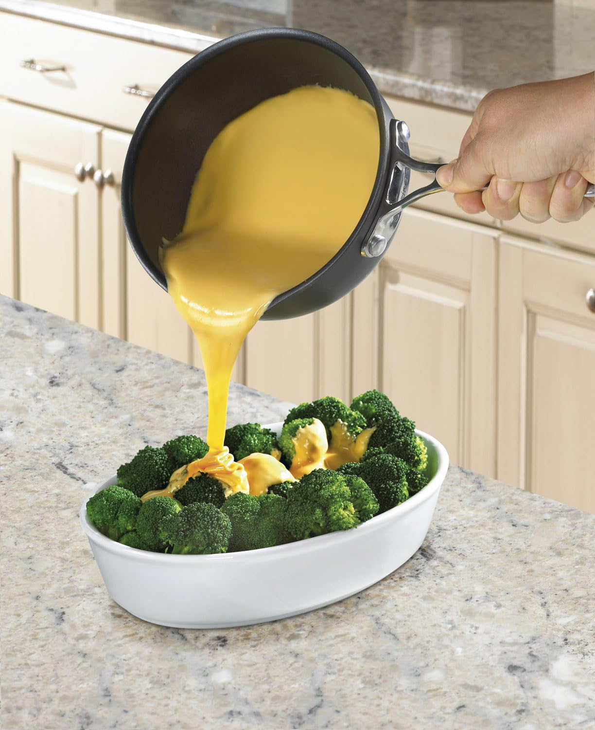 Cuisinart Chef's Classic PURELYCERAMIC™ and PFAS-Free Nonstick Hard-Anodized 1-Quart Open Pour Saucier. 635C-160P