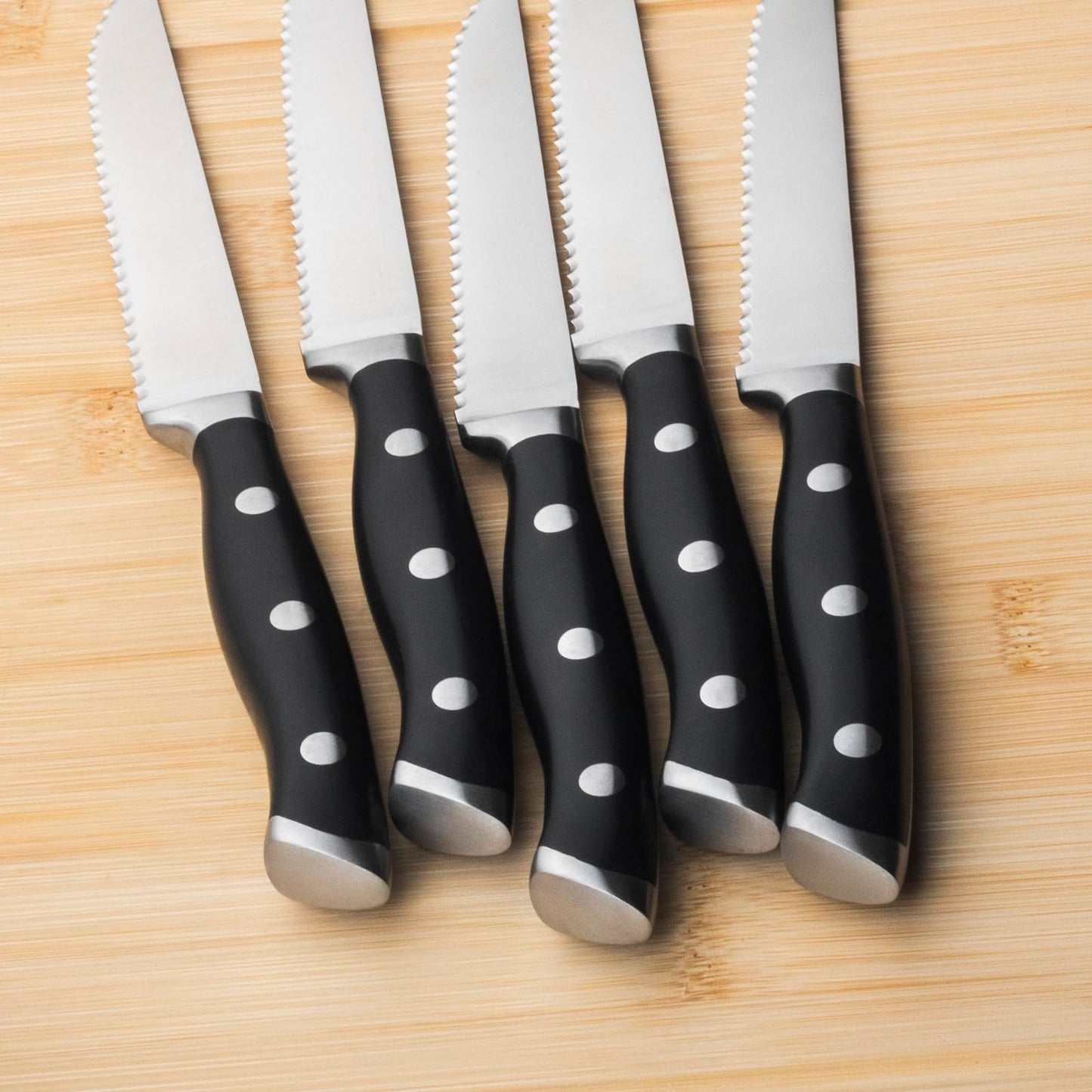 Alata 8-Piece Steak Knives Set, 4.7 Inch with Serrated Edge Razor-Sharp Dinner Knives, Full-Tang Construction
