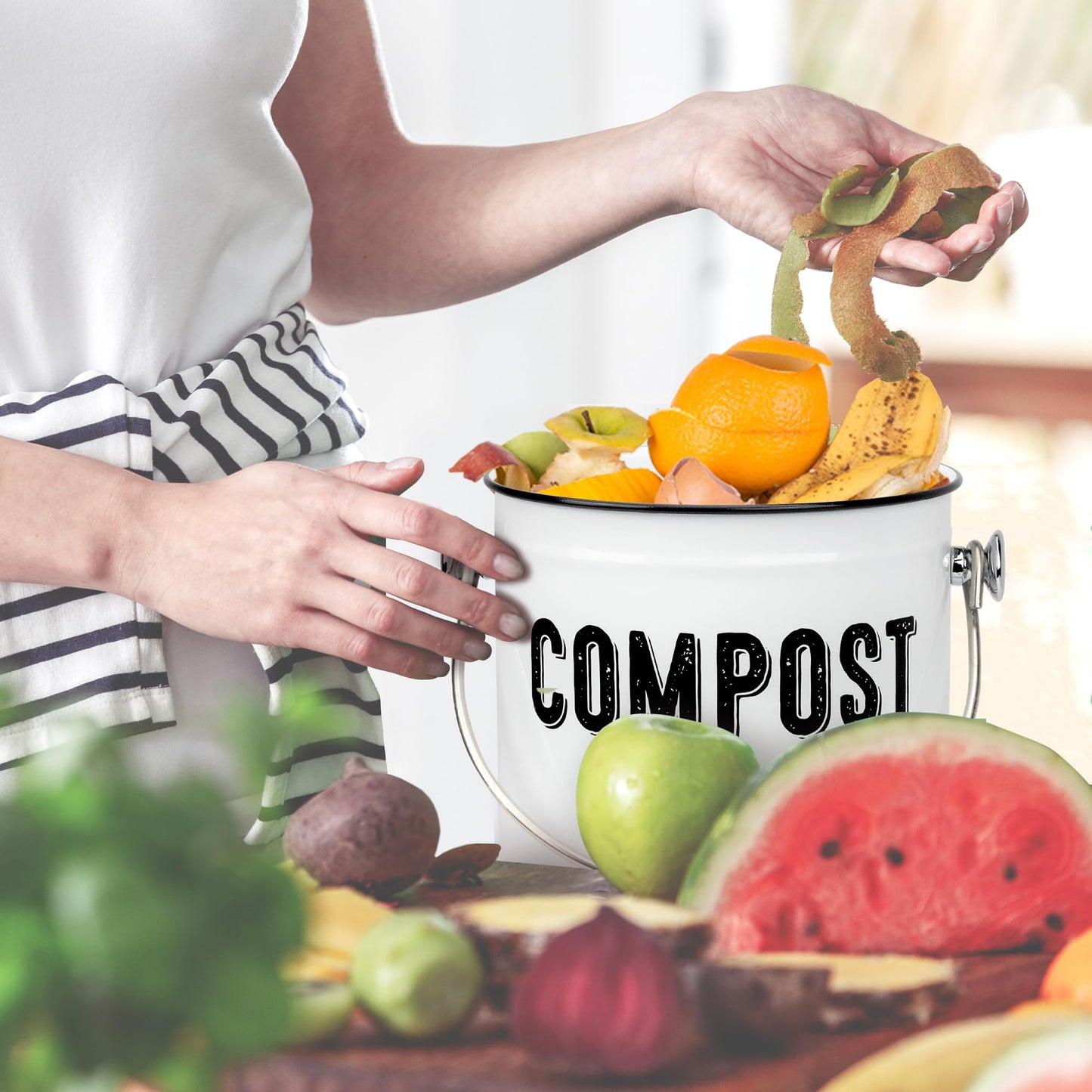 Granrosi Countertop Compost Bin Kitchen, 1.3 Gallon Stainless Steel Indoor Compost Bucket with Lid – Farmhouse Design, Odorless & Rust-Free Counter Pail with Carry Handle and 3 Charcoal Filters