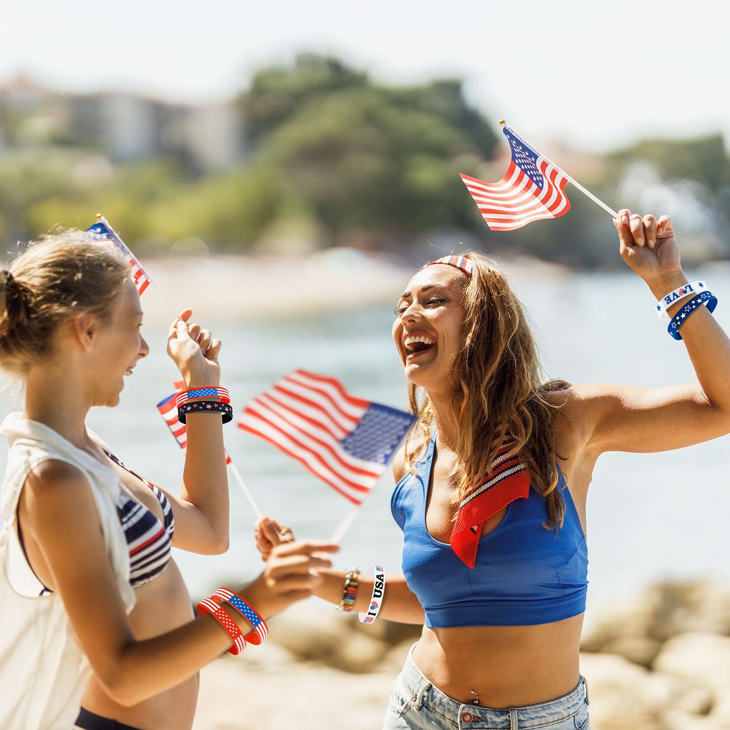 Moon Boat 144PCS 4th/Fourth of July Accessories Party Favors: Patriotic Silicone Rubber Bracelets Bulk USA Flag Wristbands American Memorial Day Decorations Gifts Supplies