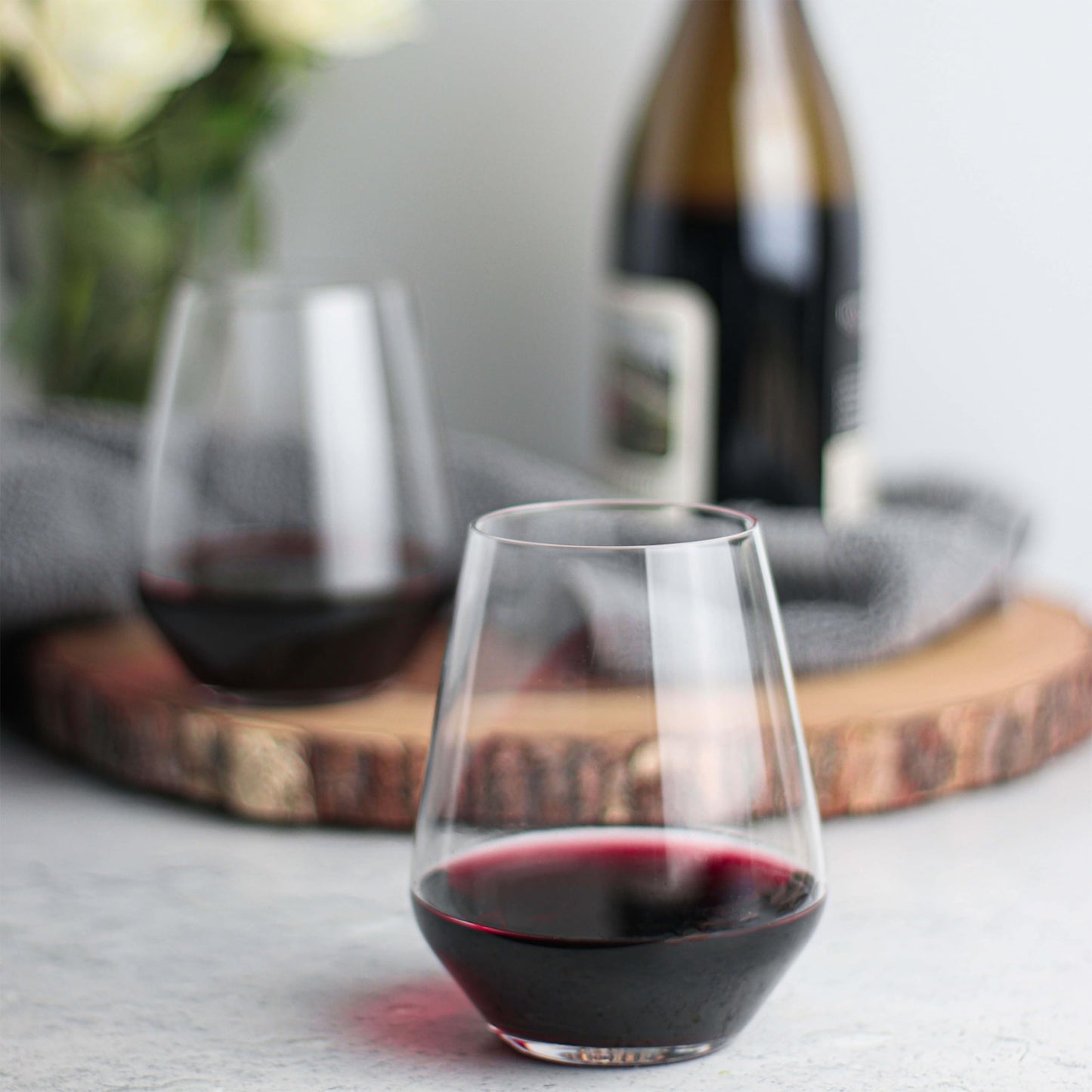 Libbey Signature Greenwich Stemless Wine Glasses Set of 6, Modern Wine Glasses for Red and White Wine, Ideal Stemless Wine Glass Set for All Occasions