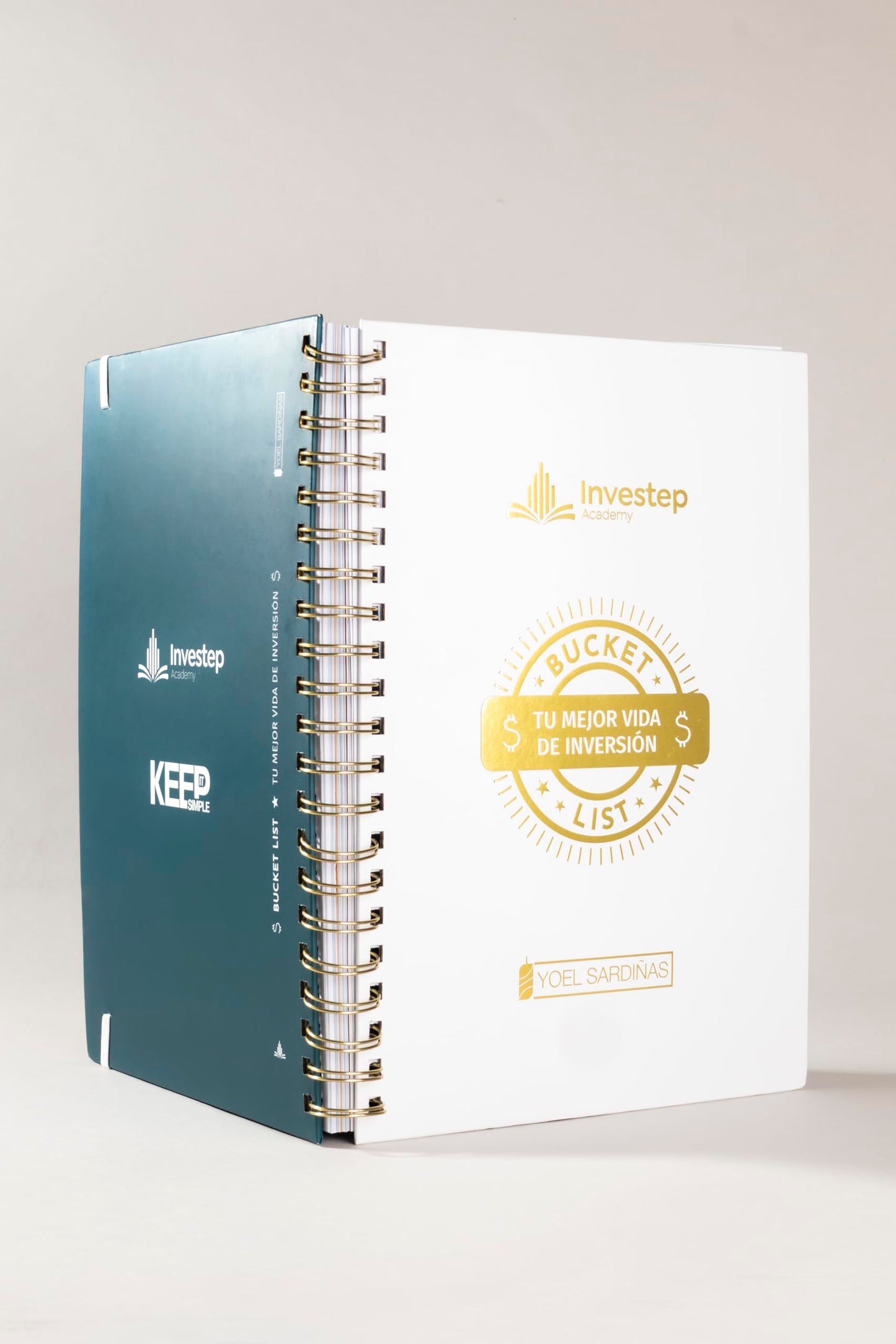 Bucket List – Tu Mejor Vida de Inversión | Journal de Metas Financieras y Crecimiento Personal | Investep Academy – Yoel Sardiñas (Pequeño (14 x 21 cm))