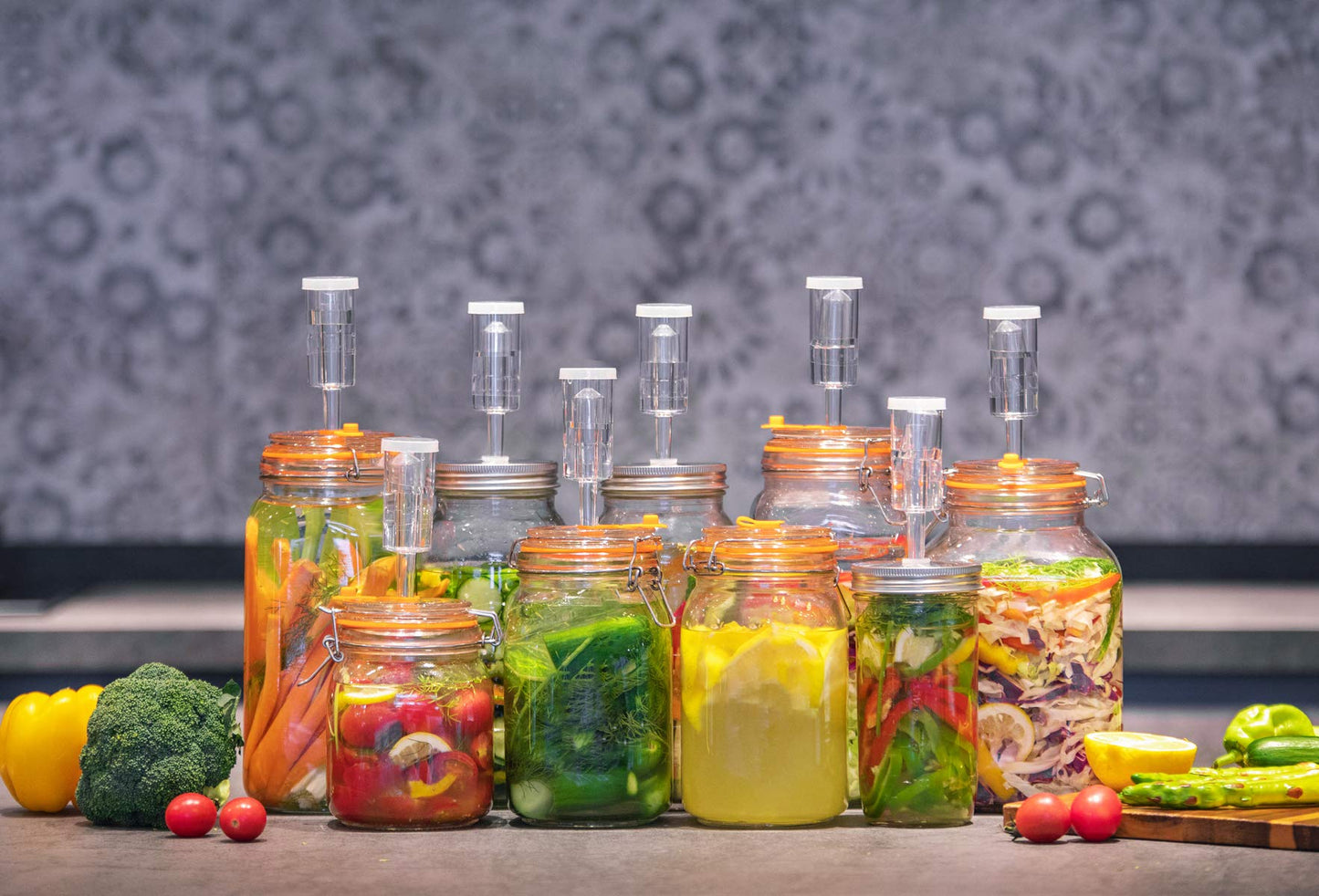 JILLMO Wide Mouth Glass Fermentation Jar with Airlock & Glass Weight, 1.5L Fermenting Jar for Sauerkraut, Kimchi, Pickles & More,Pack of 2