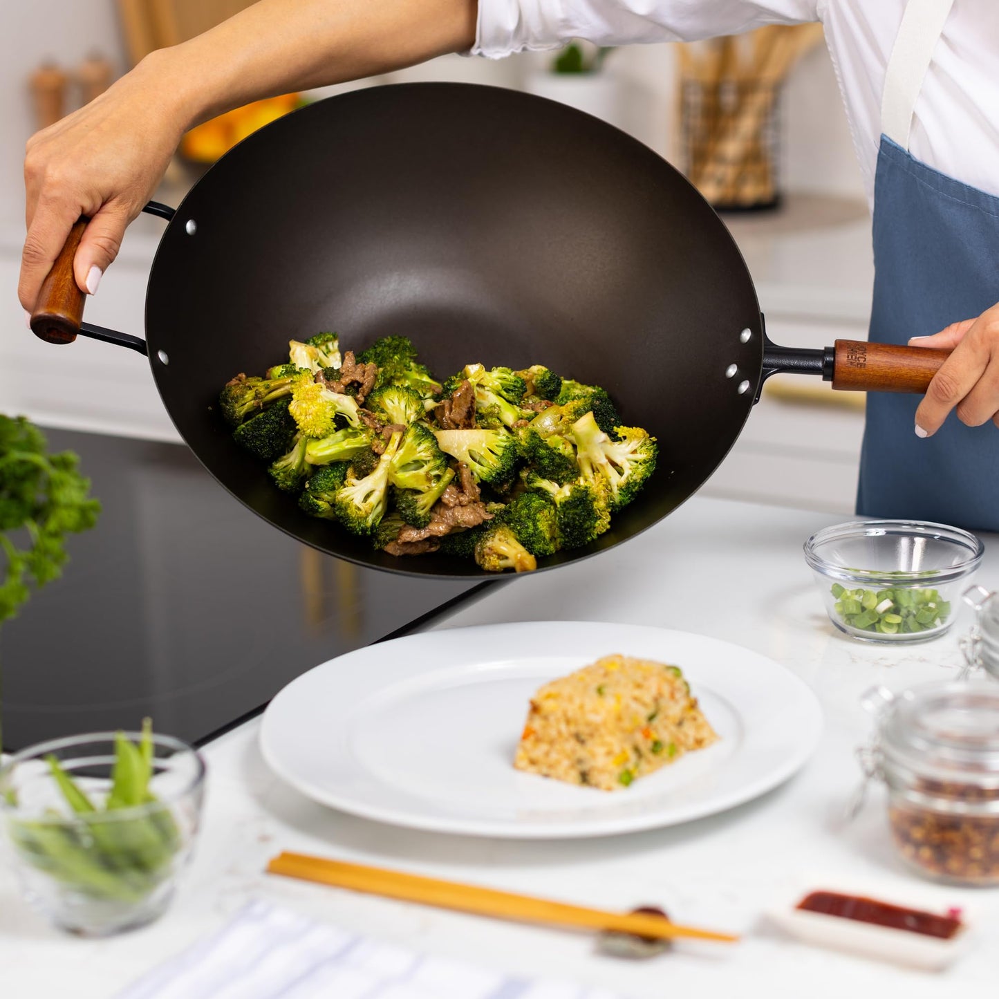 Joyce Chen Classic Series 14-Inch Preseasoned Carbon Steel Wok