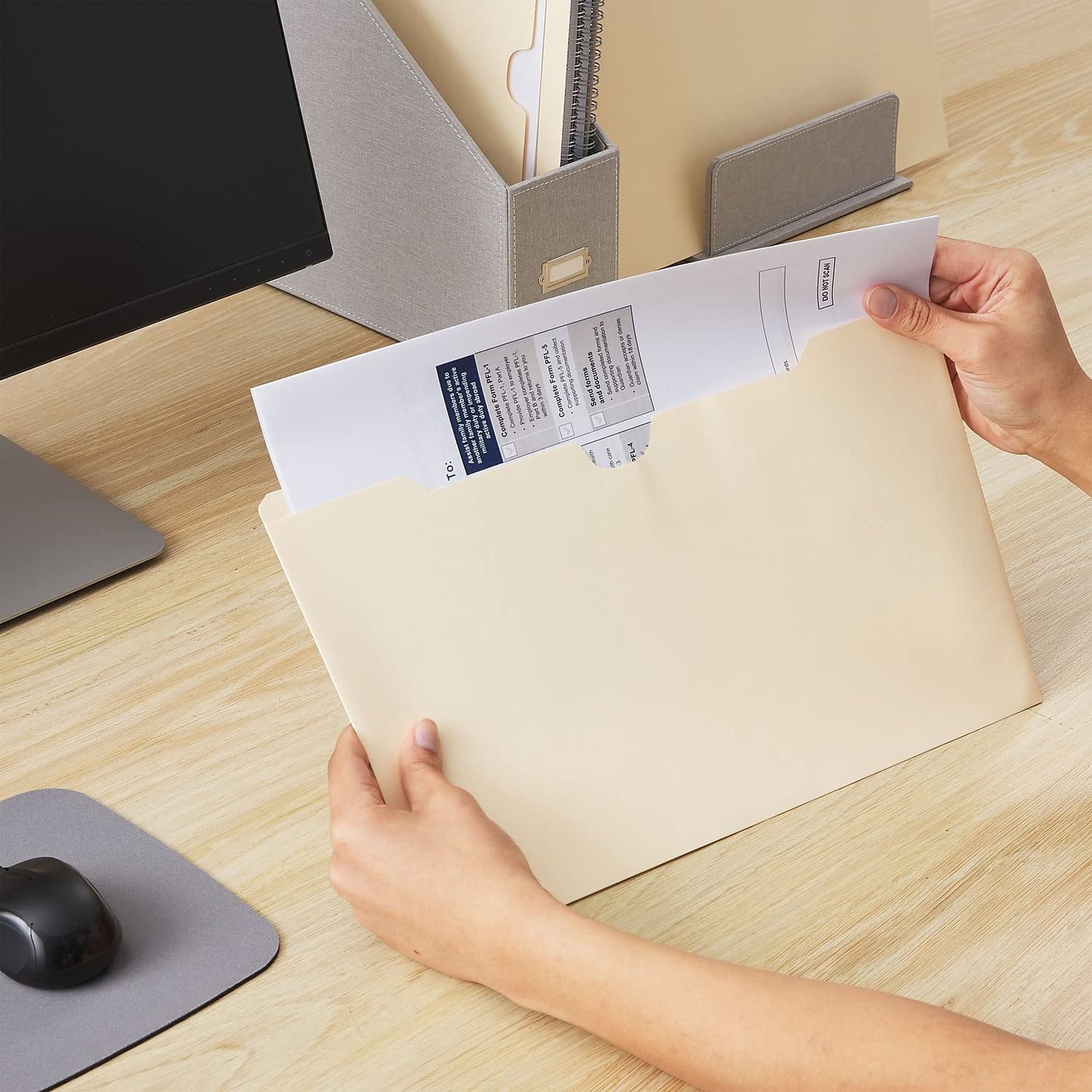 Staples Jacket File Folders, Legal Size, Manila, Durable Pocket Design for Secure Filing & Organization – 100/Pack