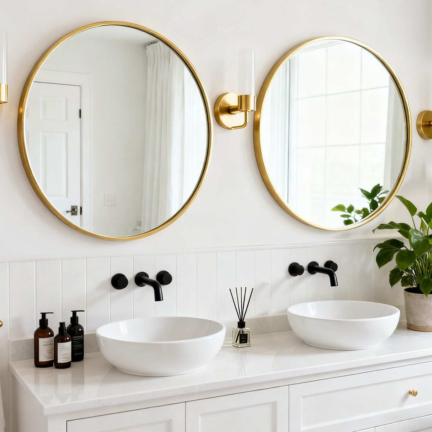 Round Wall Mirror 30 Inch Gold Vanity Mirror with Metal Frame, Modern Circle for Bathroom, Entryway, Bedroom, Living Room, Wall Mounted Decorative Mirrors