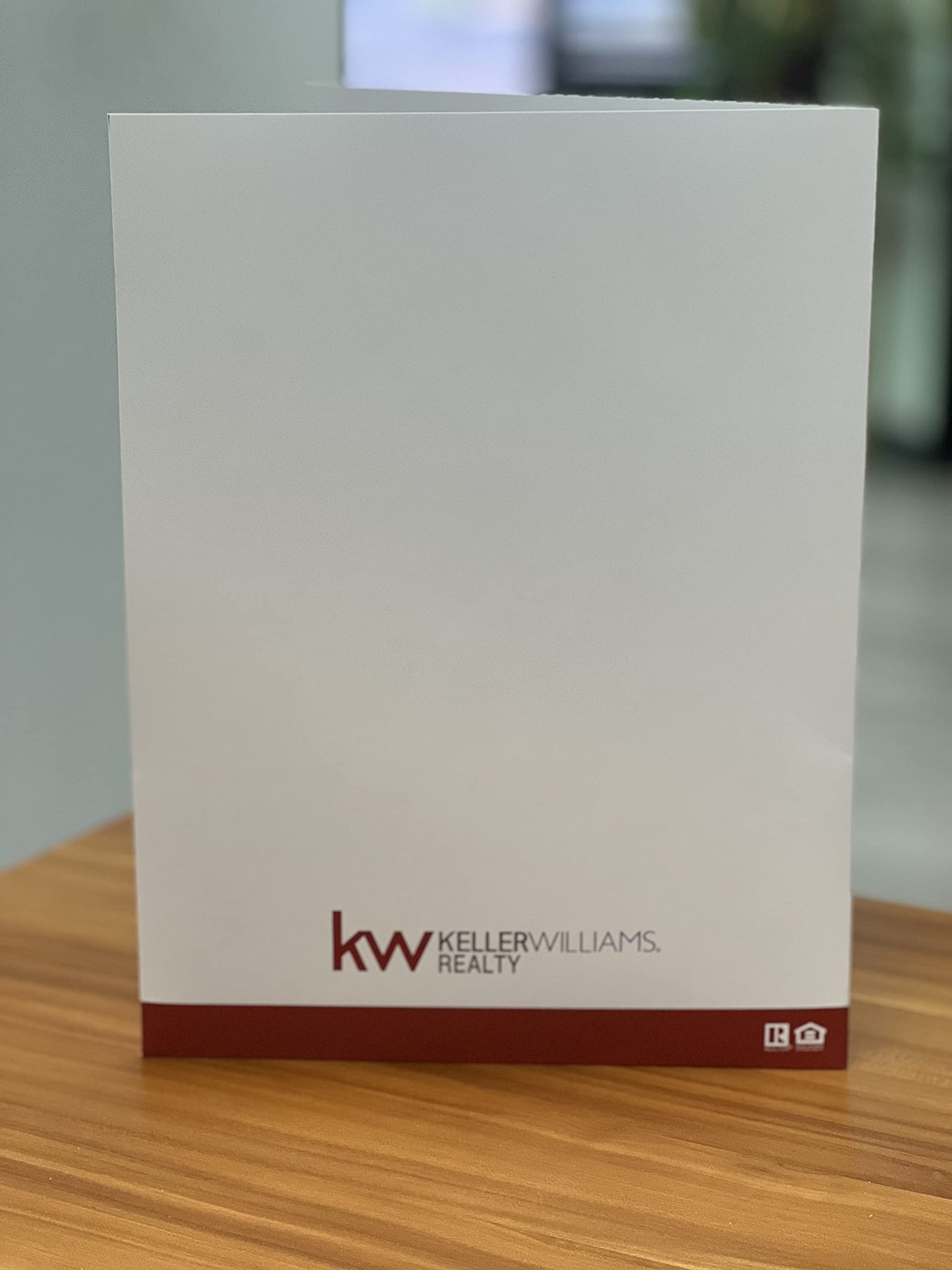 Keller Williams Folders Kitchen 25 Count