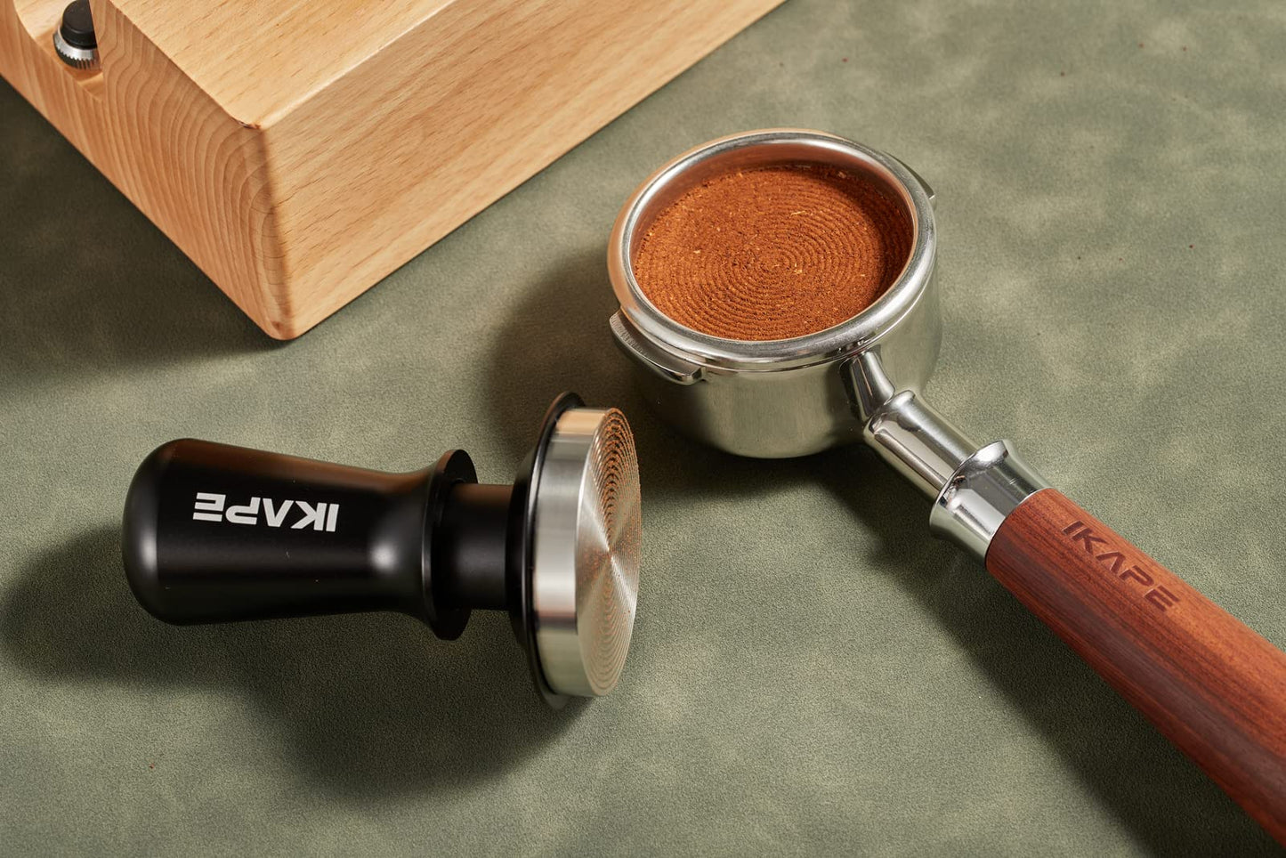 IKAPE 53.3mm Espresso Tamper, Premium Barista Coffee Tamper with Calibrated Spring Loaded, Threaded Stainless Steel Base Tamper Fits for Breville Series 54mm Portafilter Basket