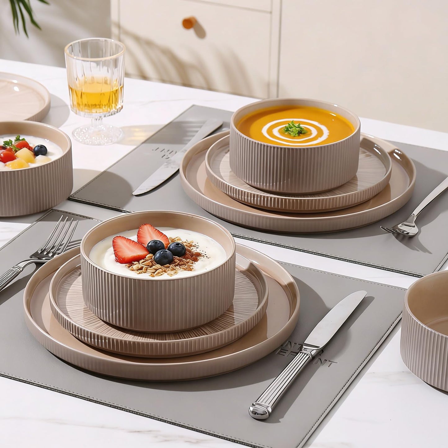 ALOFMO Dinnerware Sets for 4, Ceramic Plates and Bowls Set 12 Piece Dinnerware Chip Resistant Stoneware with Advanced Inkjet Printing Technology, Dishwasher and Microwave Safe-Dusty Brown