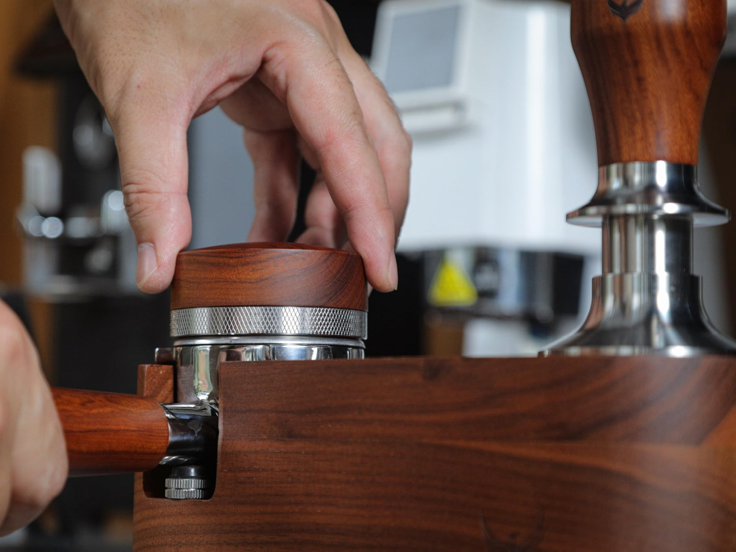KNODOS 54mm Espresso Distribution Tool Rosewood Adjustable Stainless Steel Coffee Distributor Leveler Compatible with Breville Espresso Machine Accessories