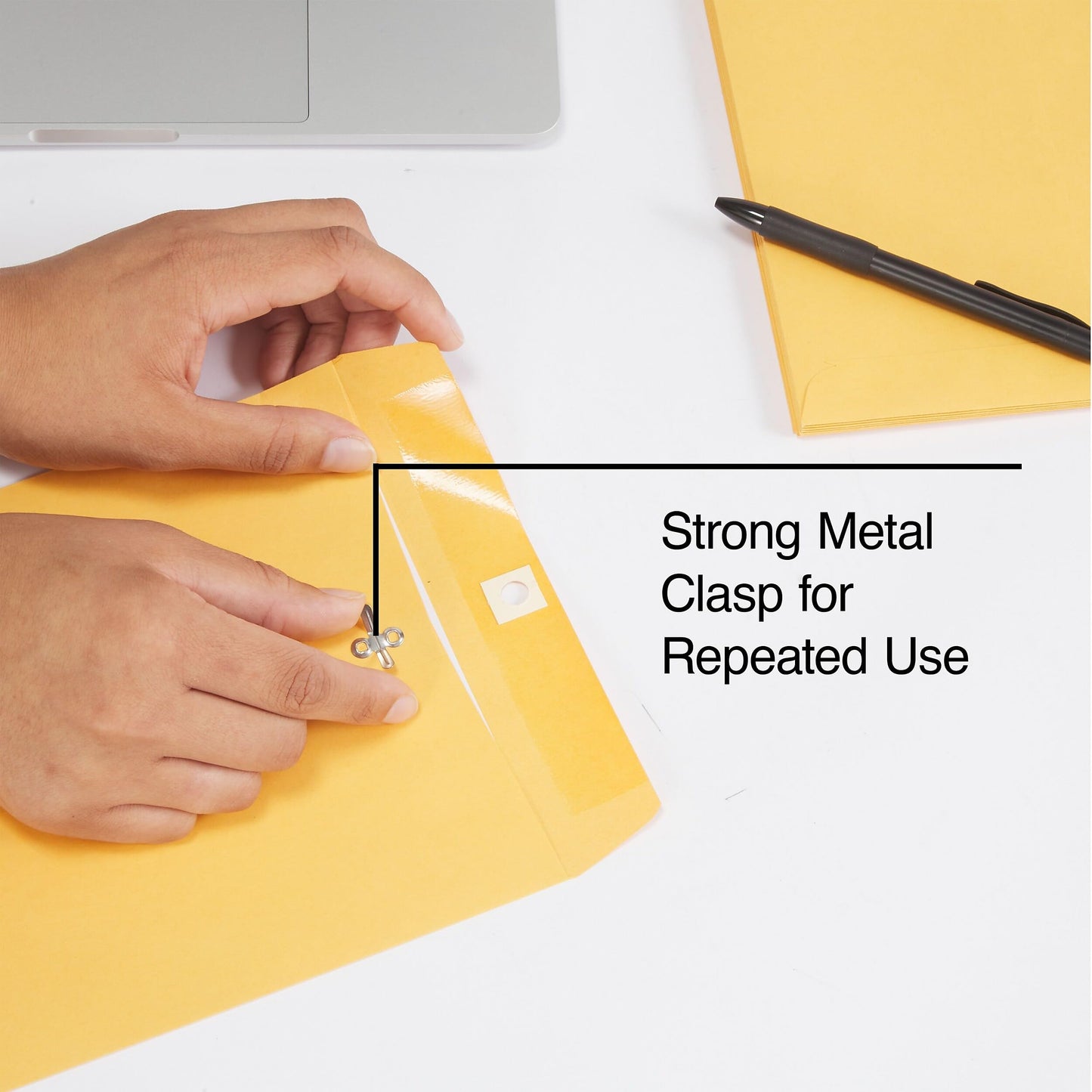 Staples 7.5 x 10.5 Kraft Clasp Envelopes, Brown, Reinforced Metal Clasp & Gummed Seal, Heavyweight Mailers, 100/Box