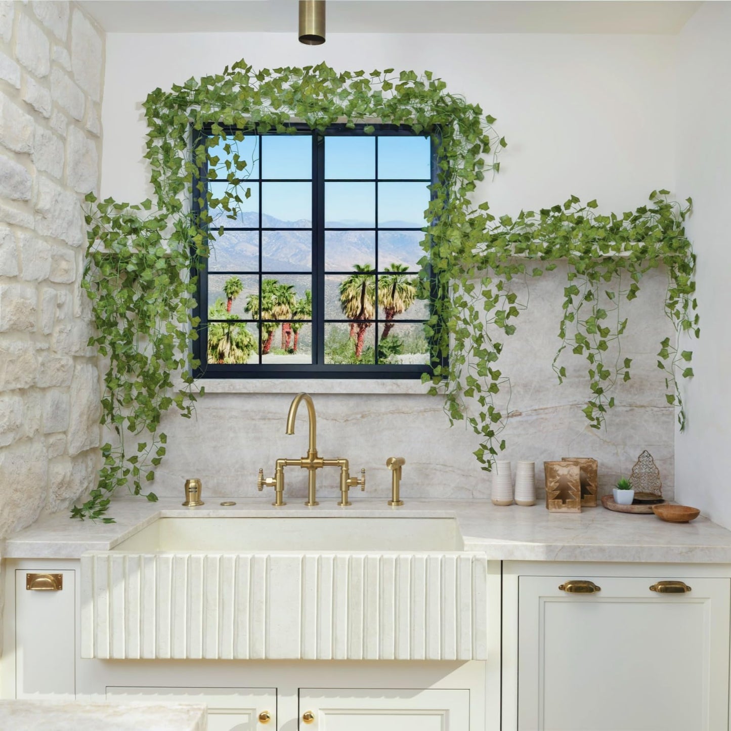 CQURE 120 Pack 840Ft Artificial Ivy Fake Vines,Ivy Garland Greenery Garland Fake Hanging Plants Vines Aesthetic Green Leaves for Bedroom Wedding Party Garden Wall Room Decor