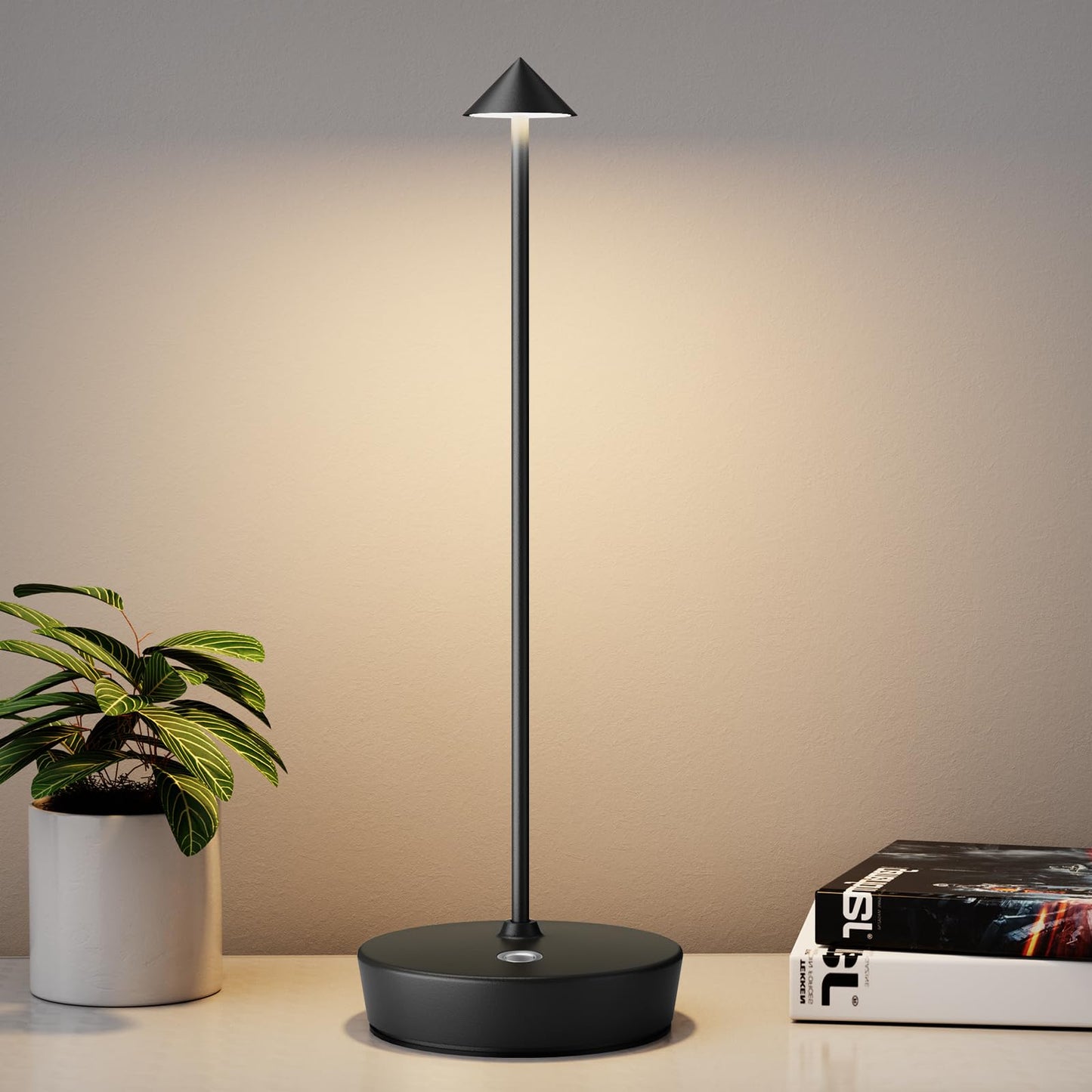 YIBEN Rechargeable Cordless Table Lamp, Portable Powered LED Battery 6000mAh Metal USB Desk Lamp, 3 Levels Brightness Light for Restaurants Outdoor (Black)