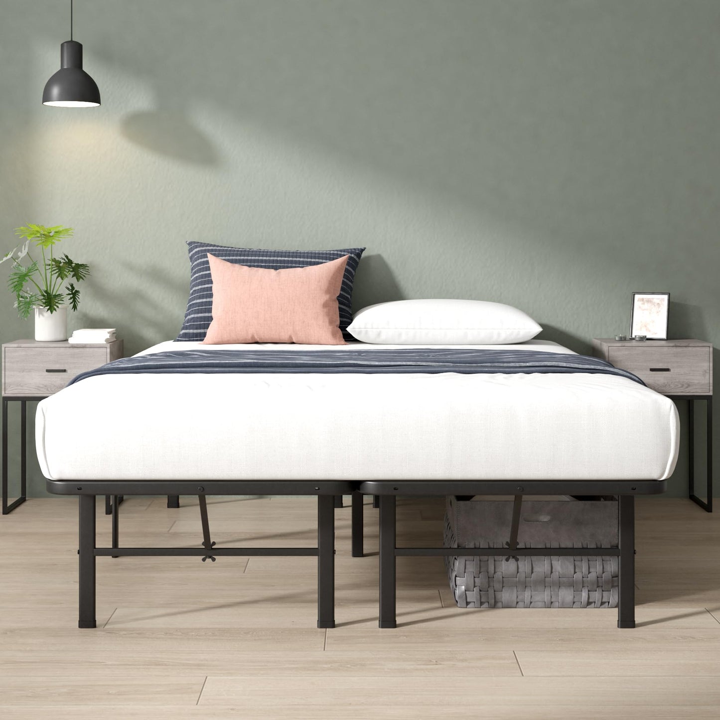 Zinus Rumi 14in Queen Metal Bed Frame, Quick Assembly SmartBase® Mattress Foundation, Heavy Duty Sturdy Steel with No Box Spring Needed, Eco-Friendly Packaging, Black