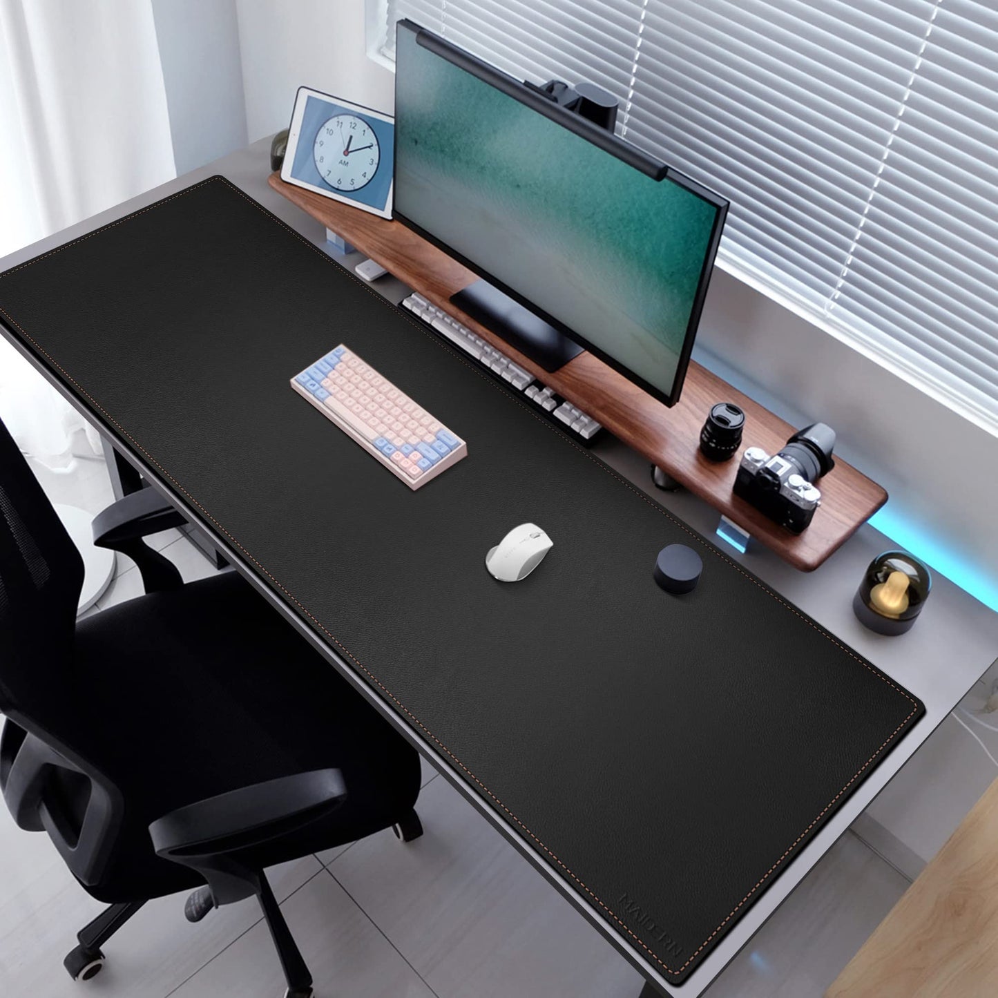 MAIDERN Cork & Leather Desk Mat, 63' x 23.6' Large XXL, Full Size Reversible Desk Pad Protector for Gaming & Home Office (Black)