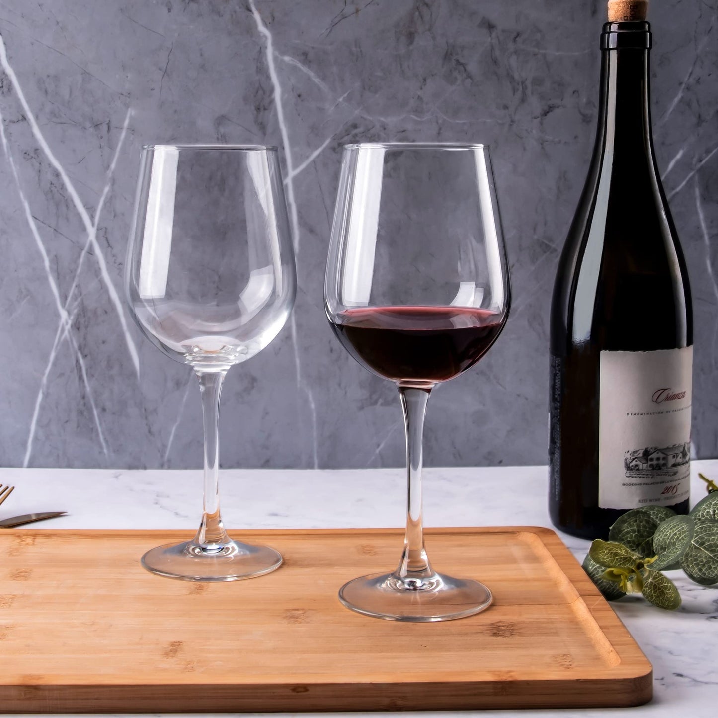 FAWLES Fully Tempered Wine Glasses, Shock Resistant Wine Glass Set for Red or White Wine, Dishwasher Safe Stem Glasses for Restaurants, Bars, Home (Set of 8, 15.5 oz)