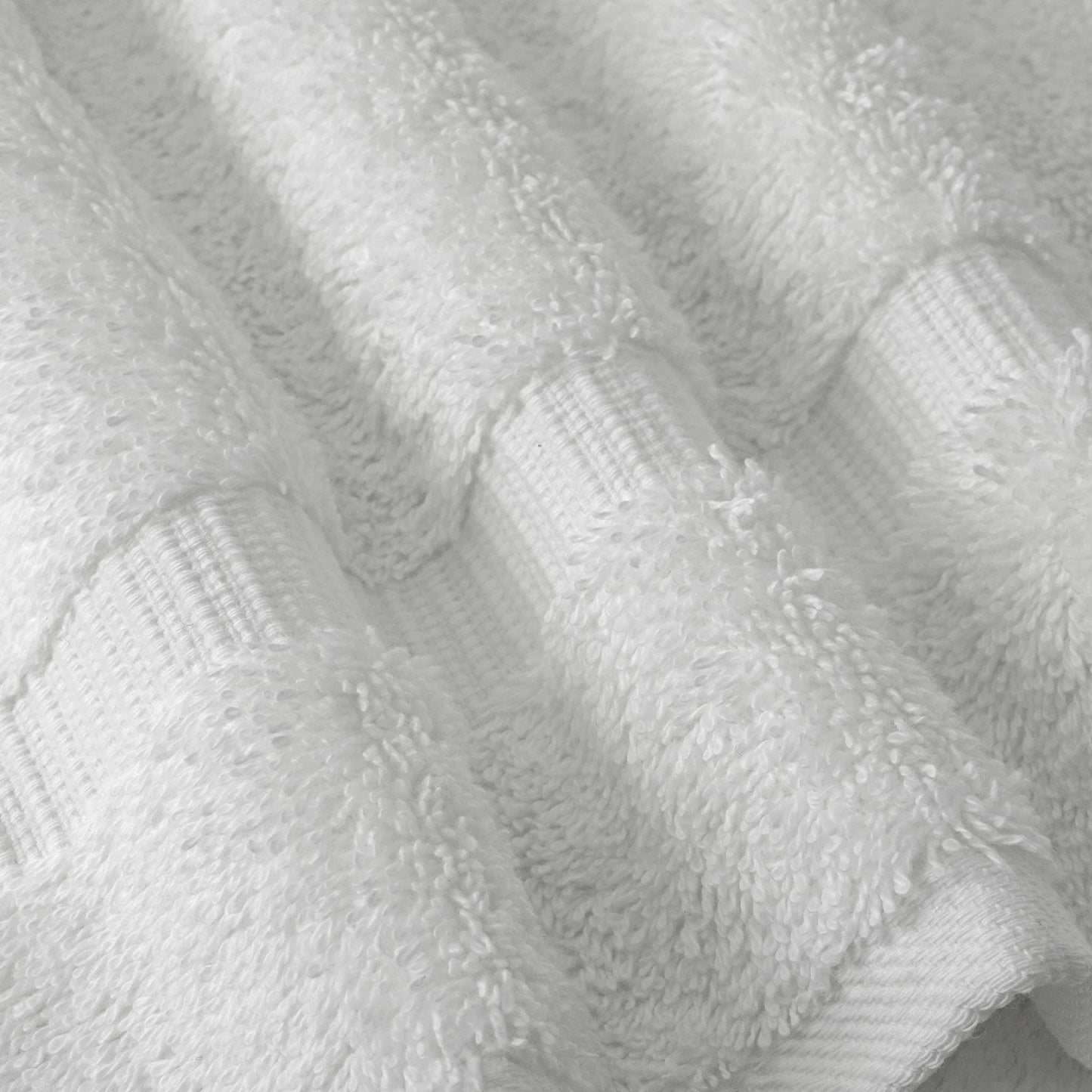 Chakir Turkish Linens 4 Piece Bath Towel Set, 100% Cotton Luxury Turkish Towels for Bathroom, Soft Absorbent Bath Towels, 27 x 54 Inches, White